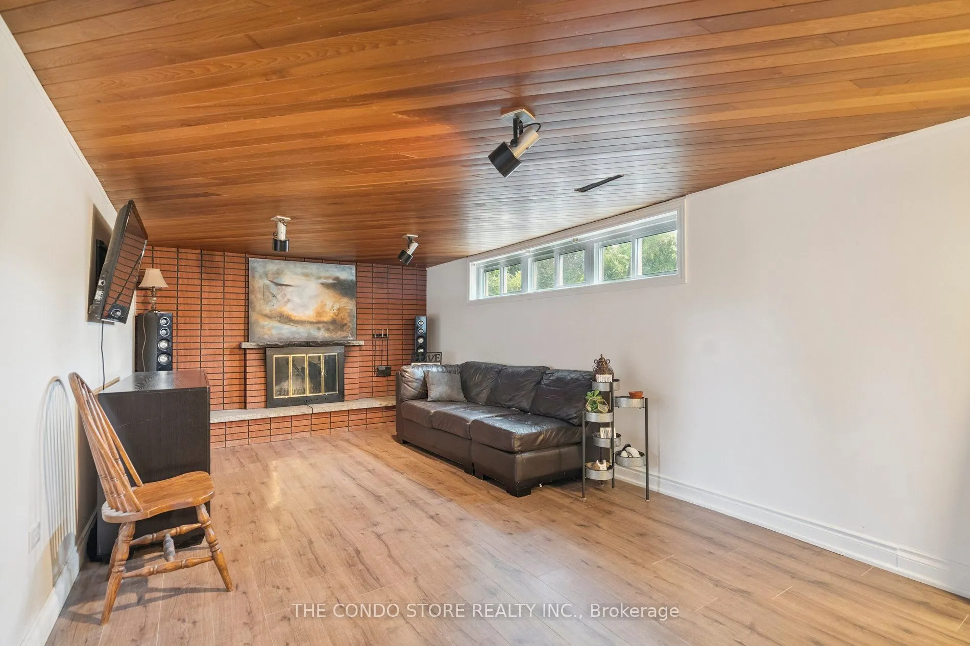 15 Old Orchard Drive