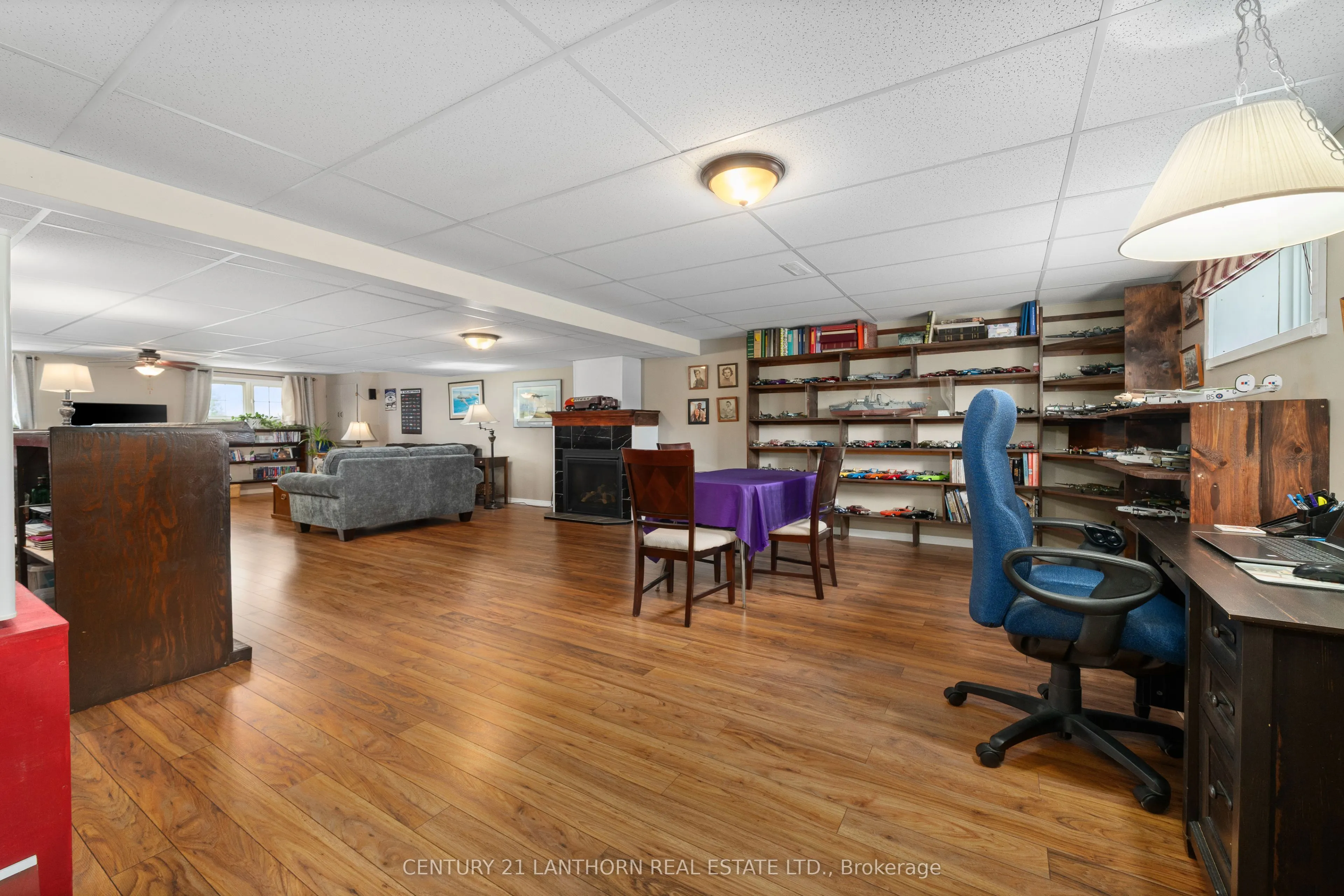 1489 Airport Parkway
