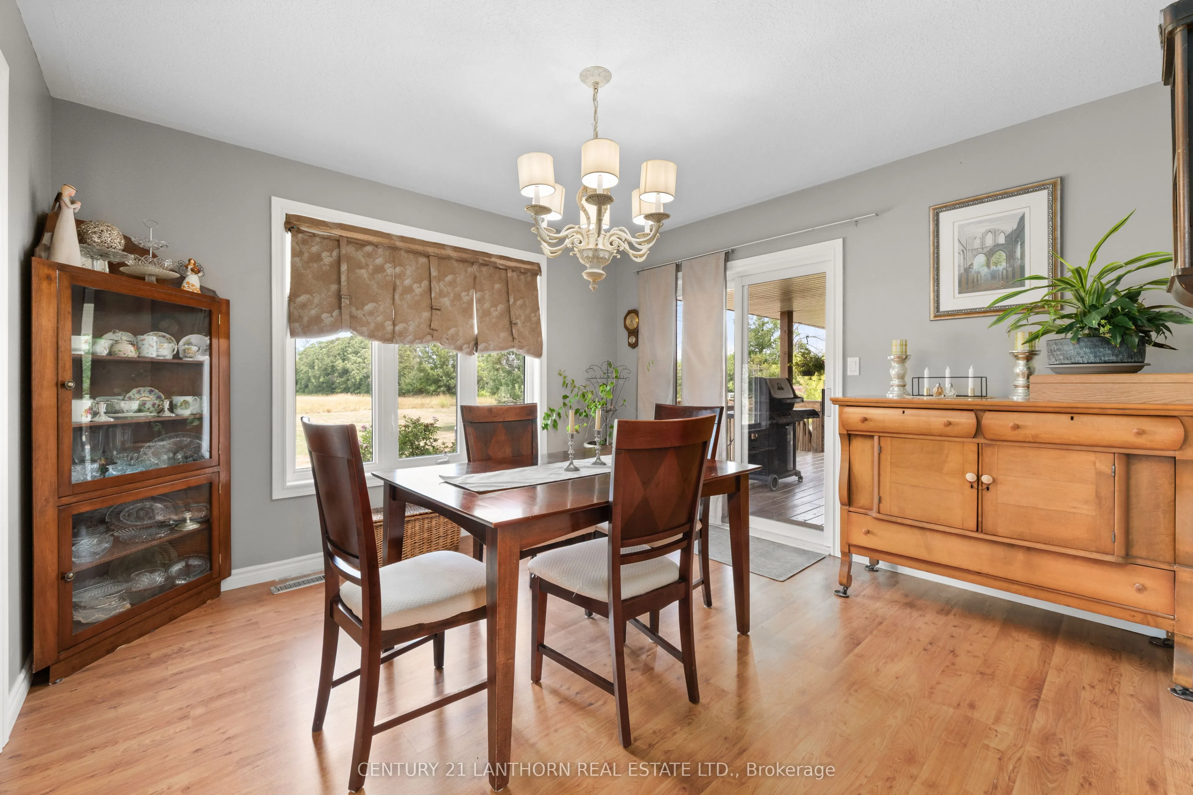 1489 Airport Parkway