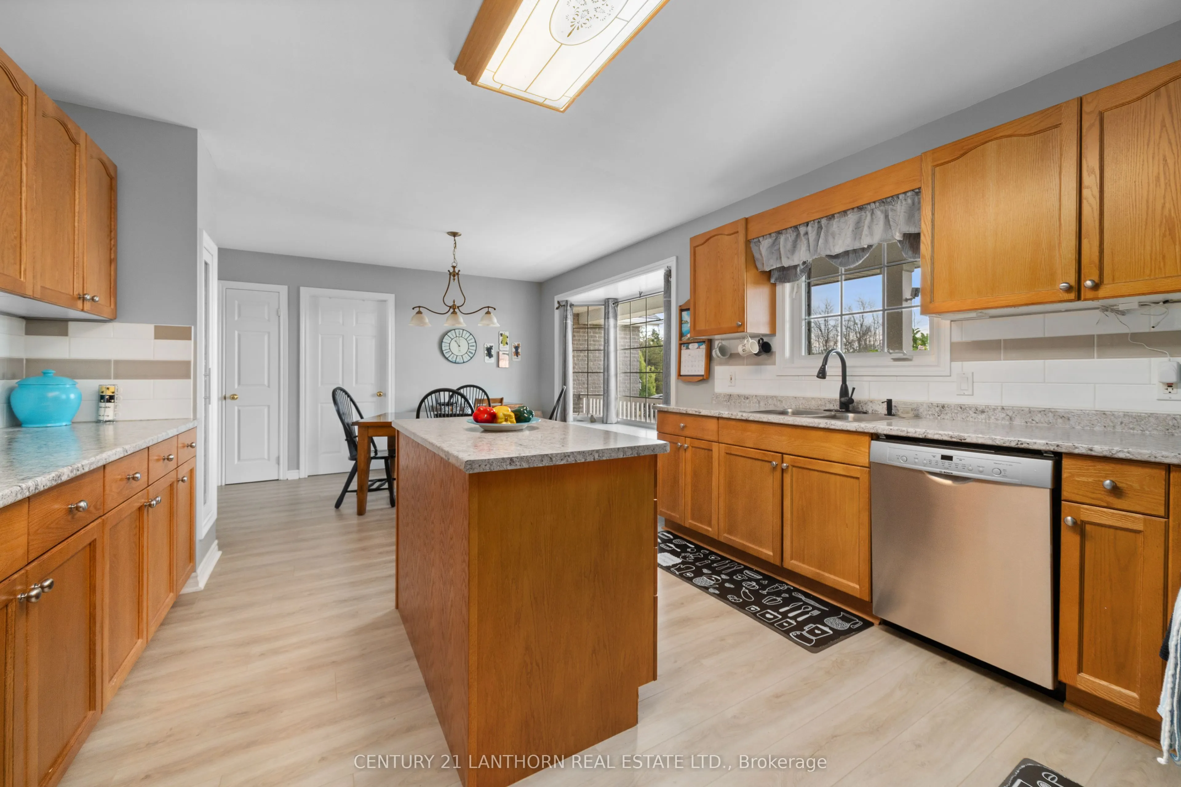 1489 Airport Parkway