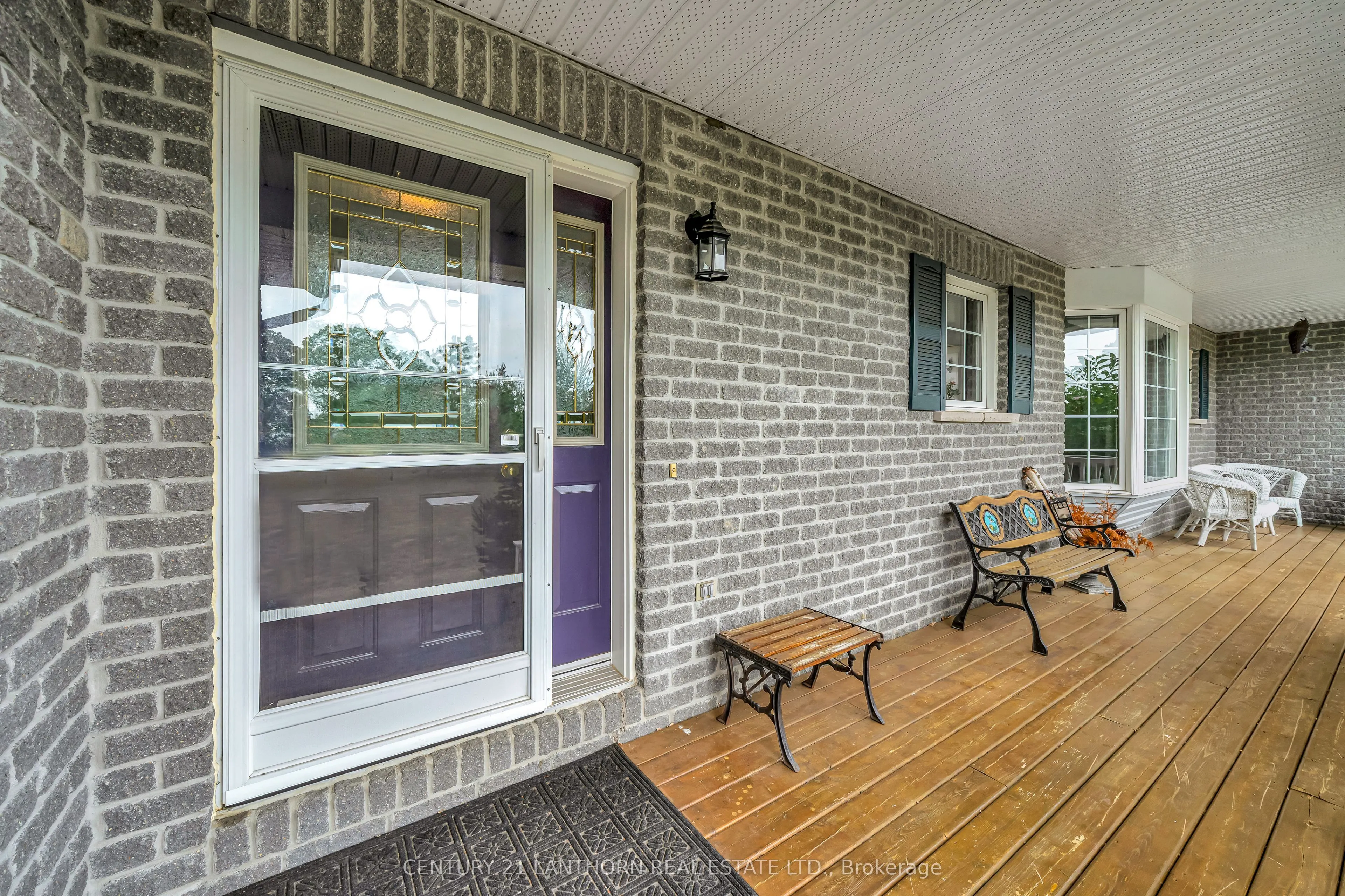 1489 Airport Parkway