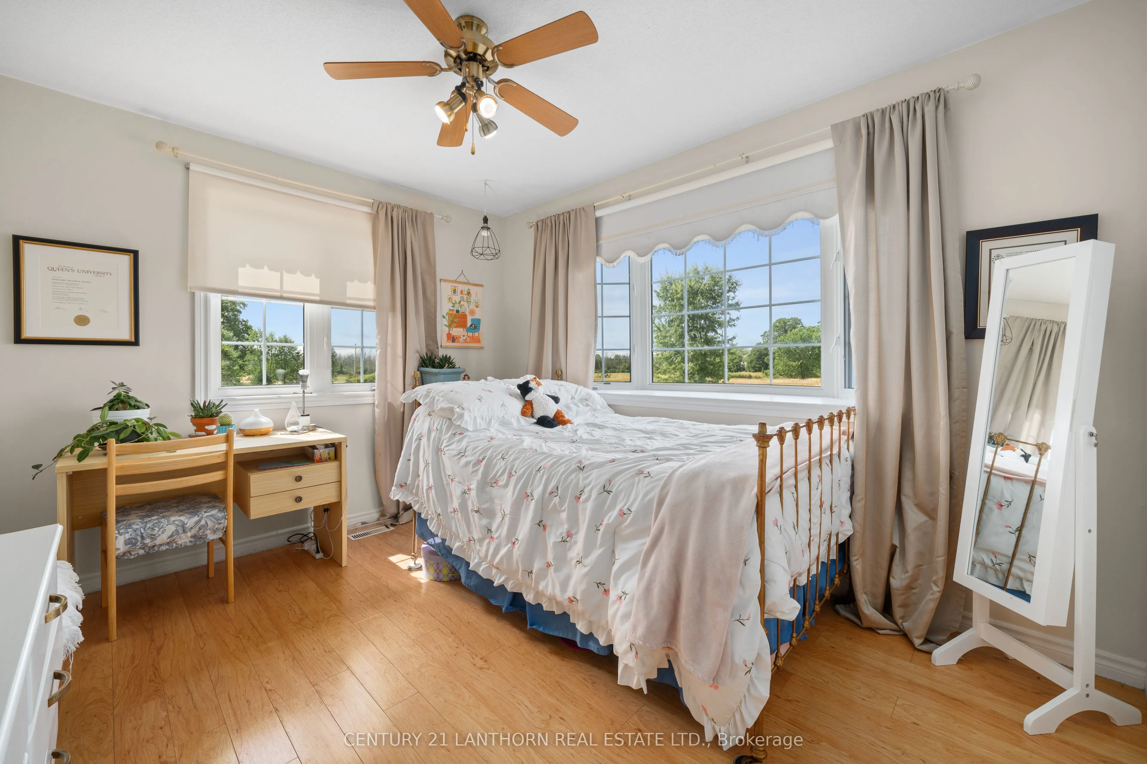 1489 Airport Parkway