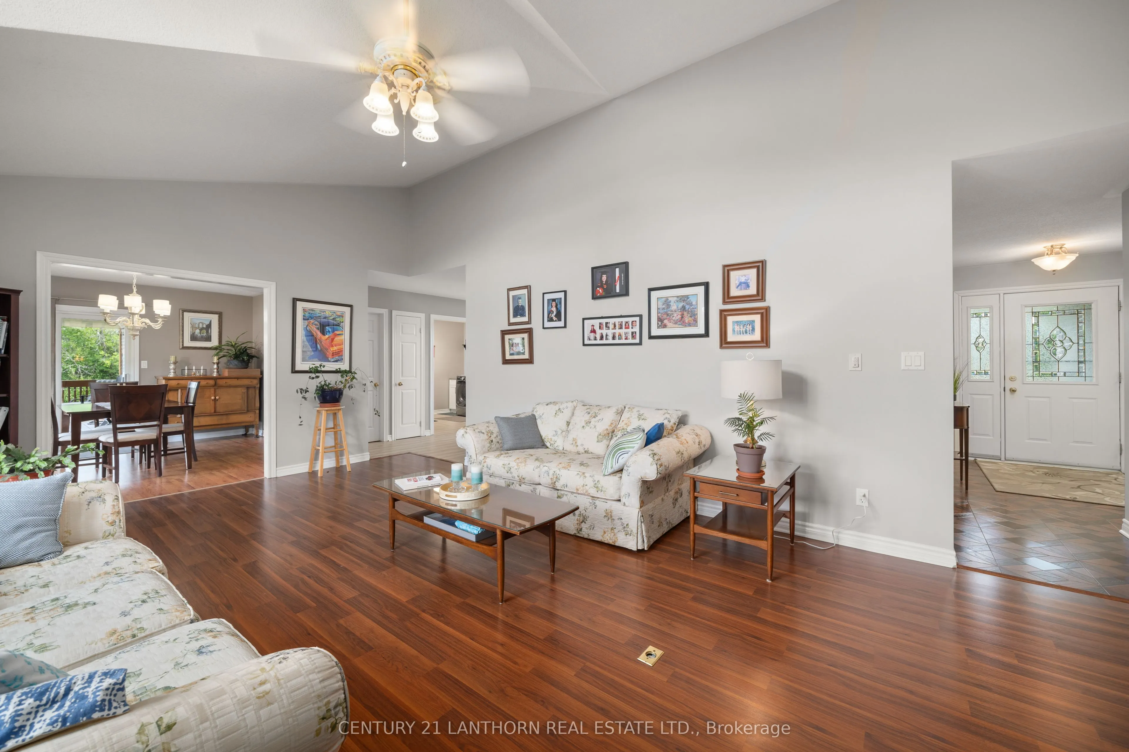 1489 Airport Parkway