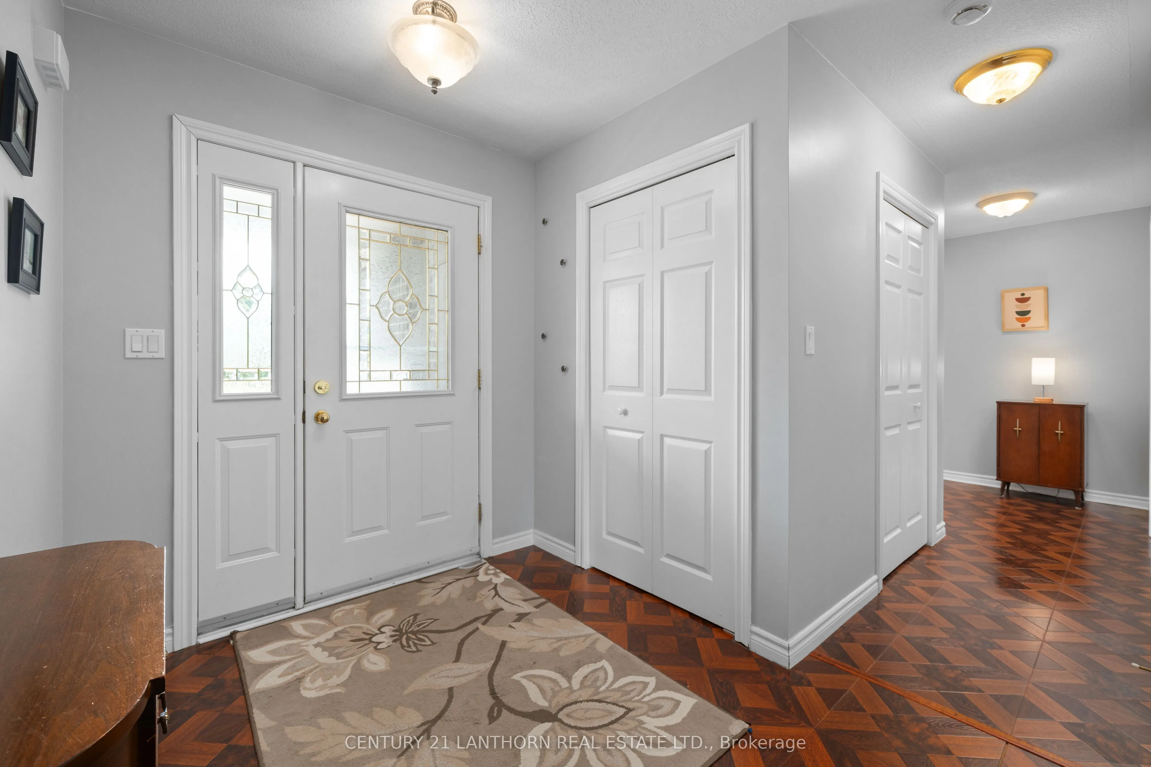 1489 Airport Parkway