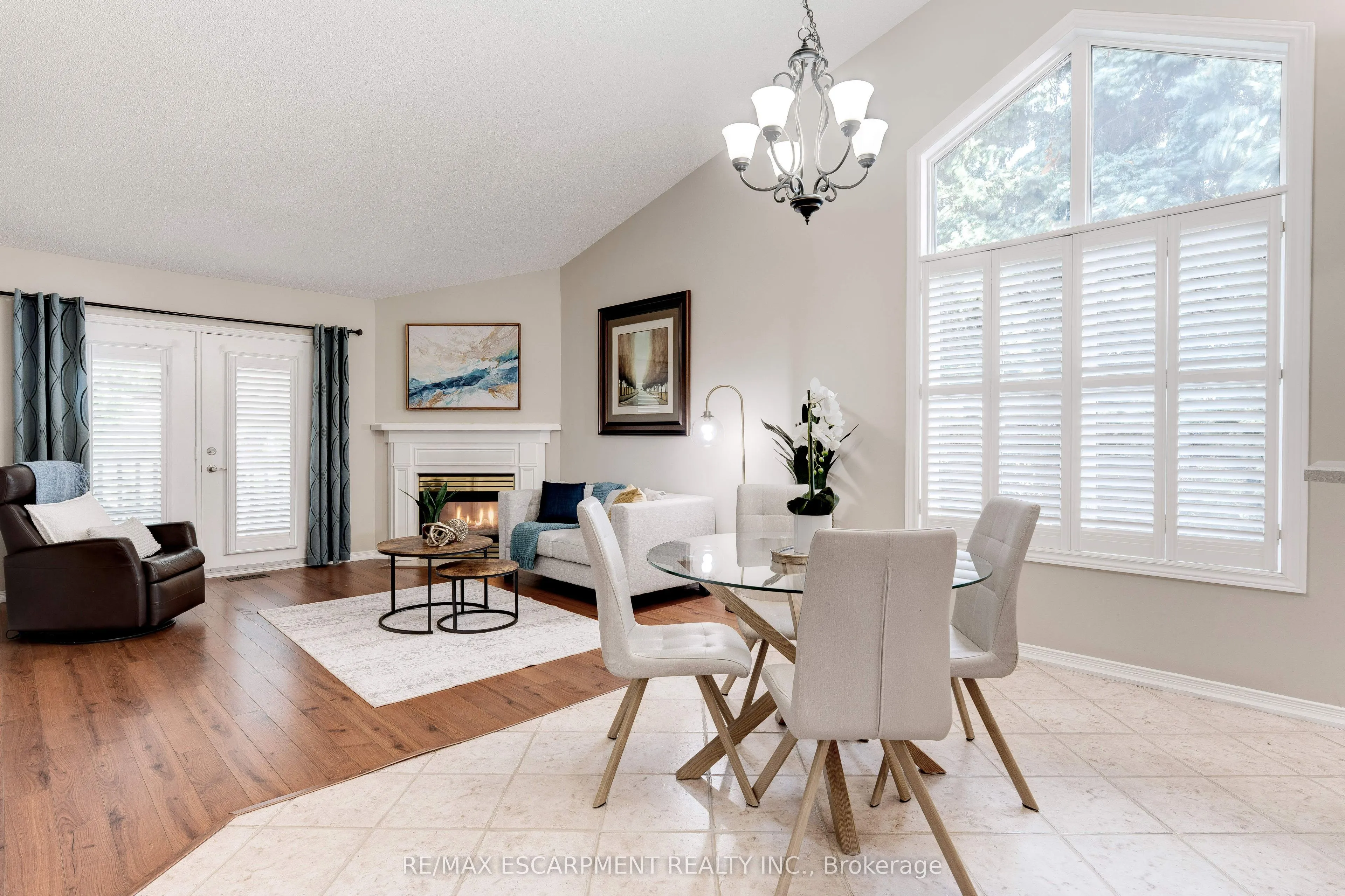 2774 King Street E, #10