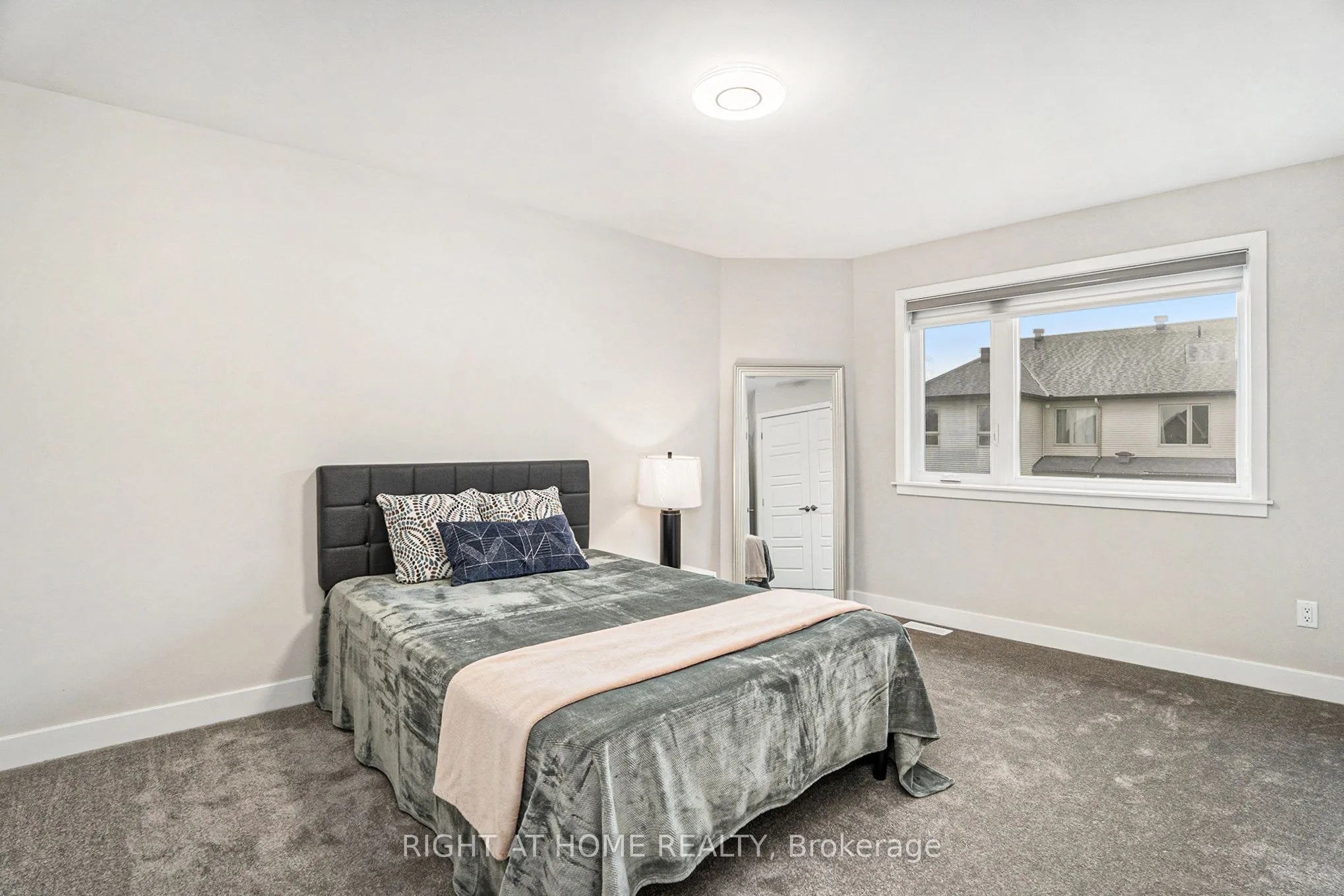 203 Osterley Way