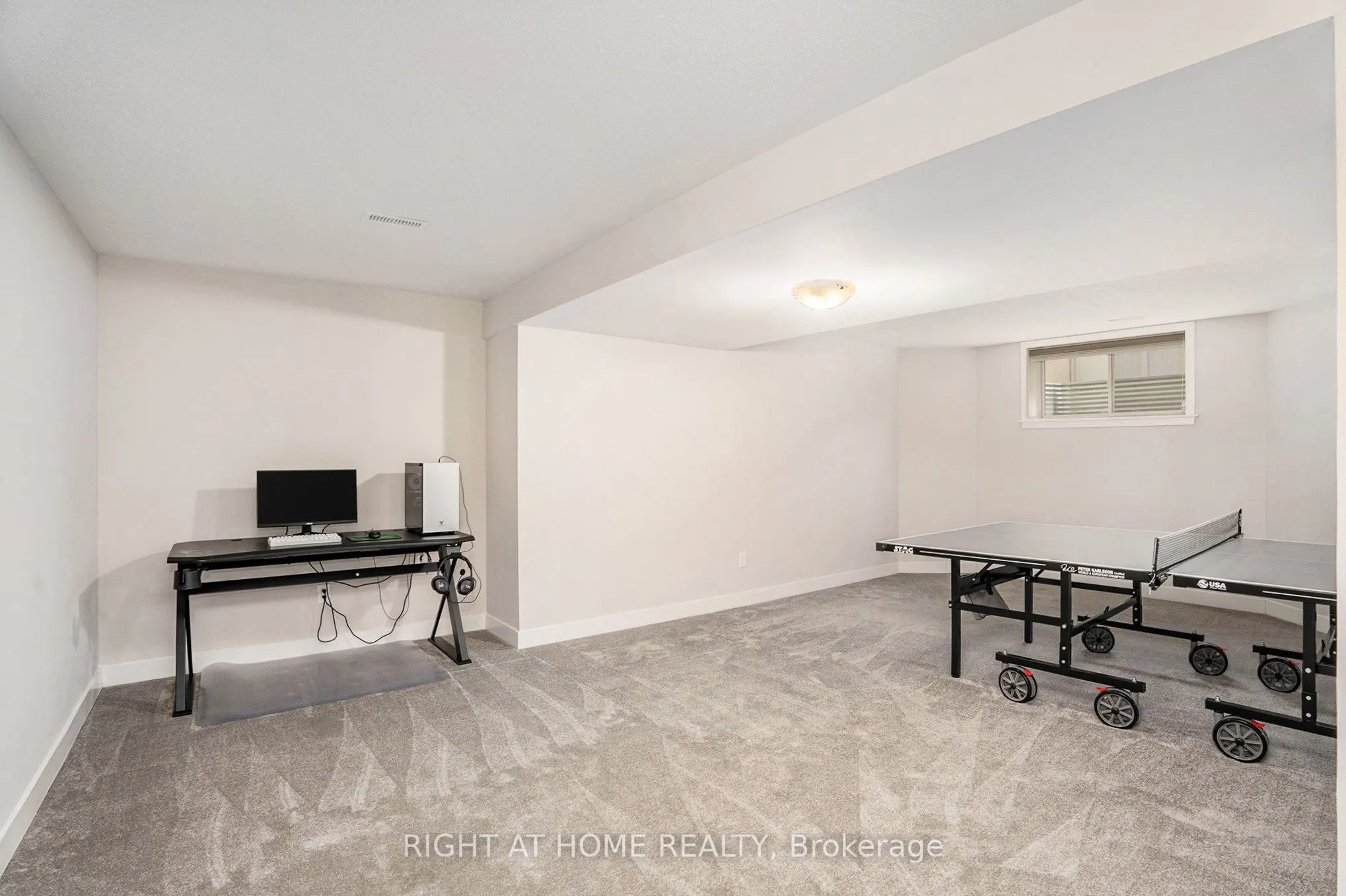 203 Osterley Way