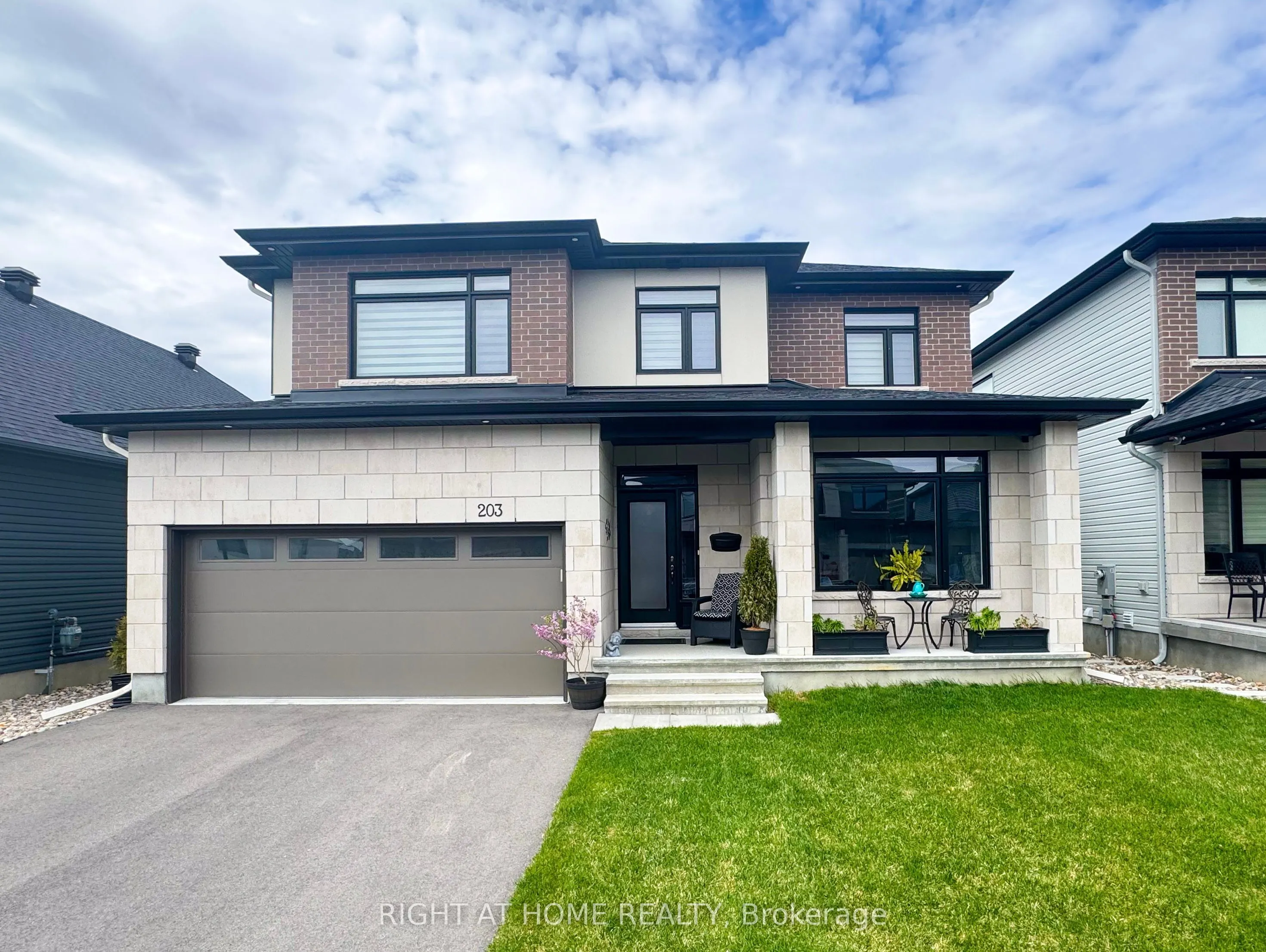 203 Osterley Way