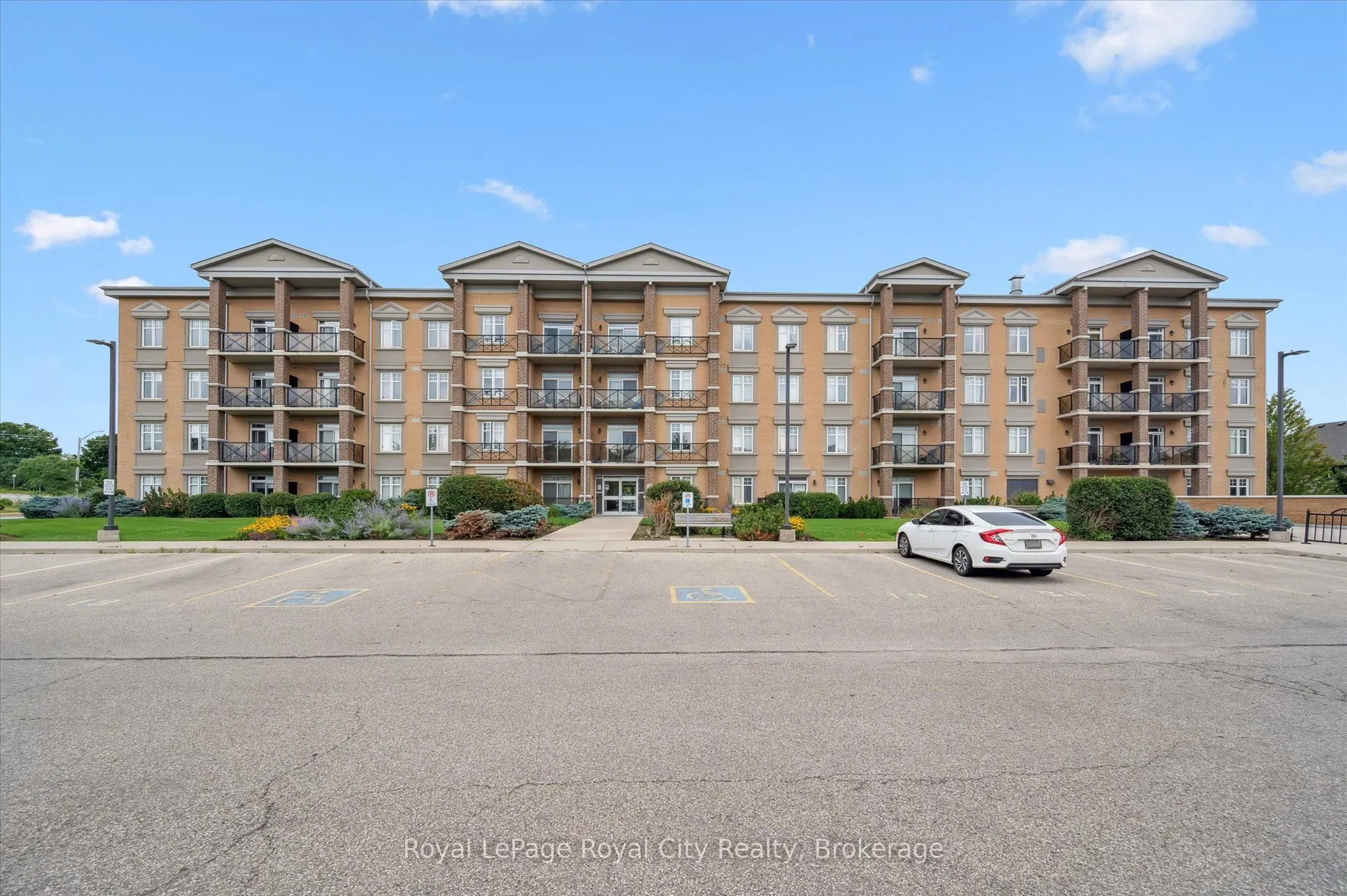 2 Colonial Drive, #403