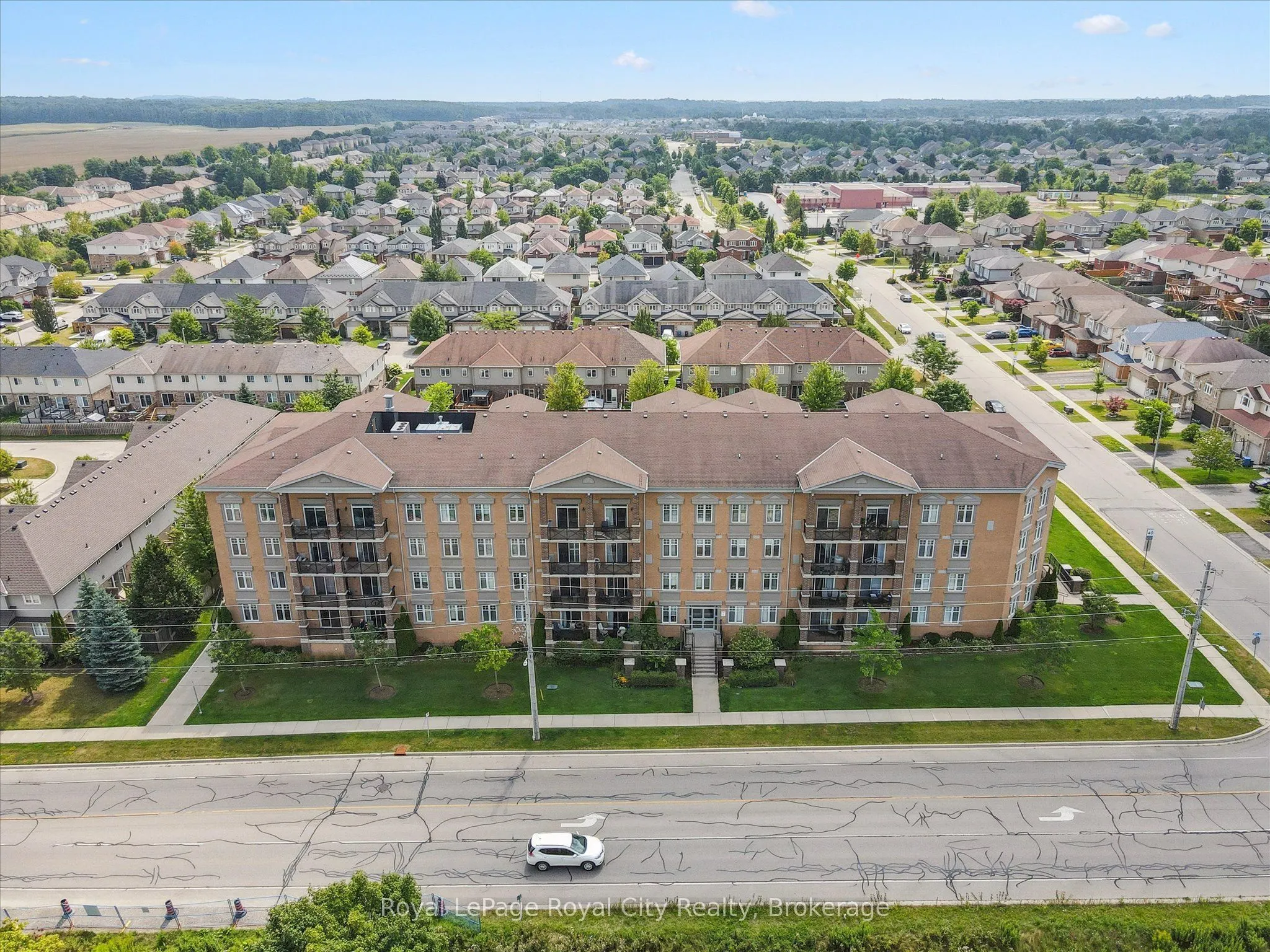 2 Colonial Drive, #403