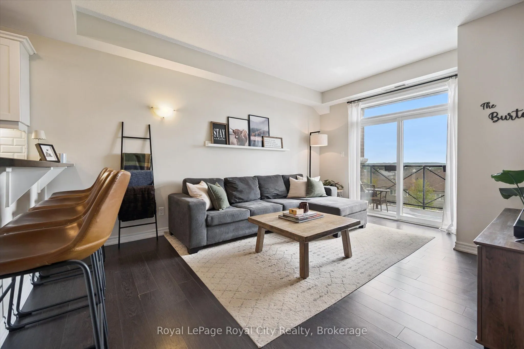 2 Colonial Drive, #403