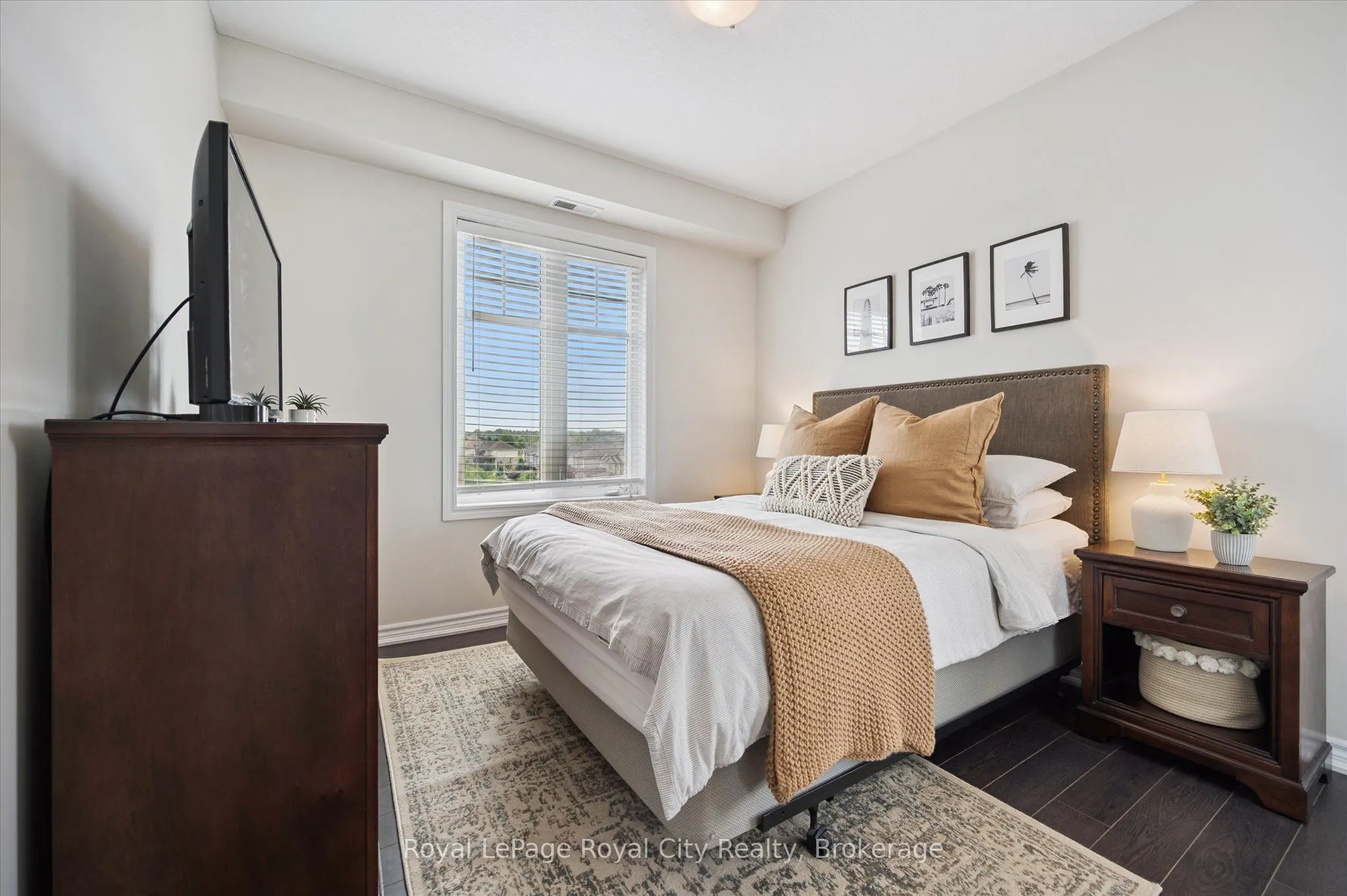 2 Colonial Drive, #403