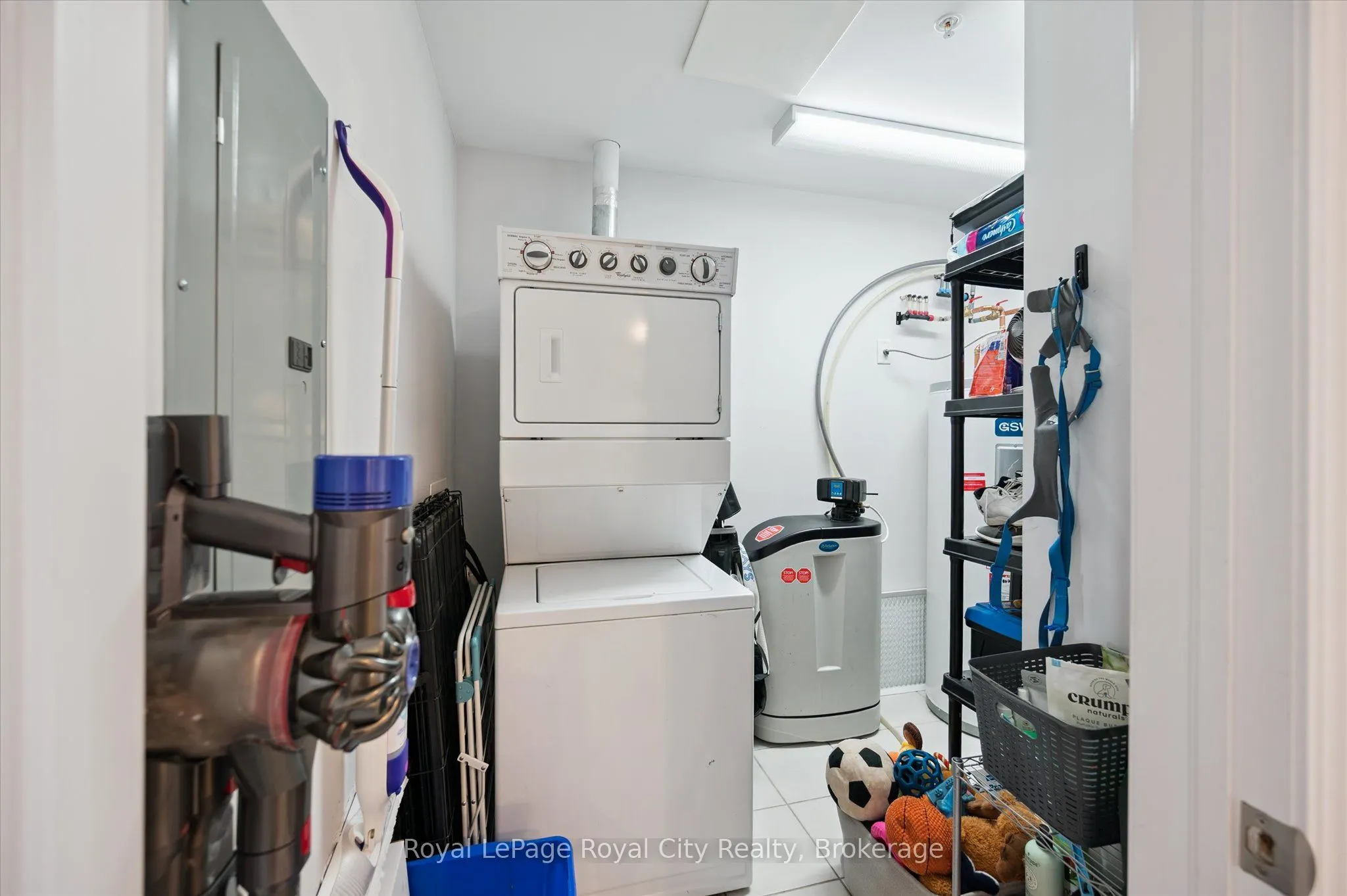 2 Colonial Drive, #403