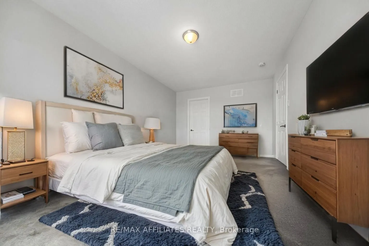 388 Aphelion Crescent