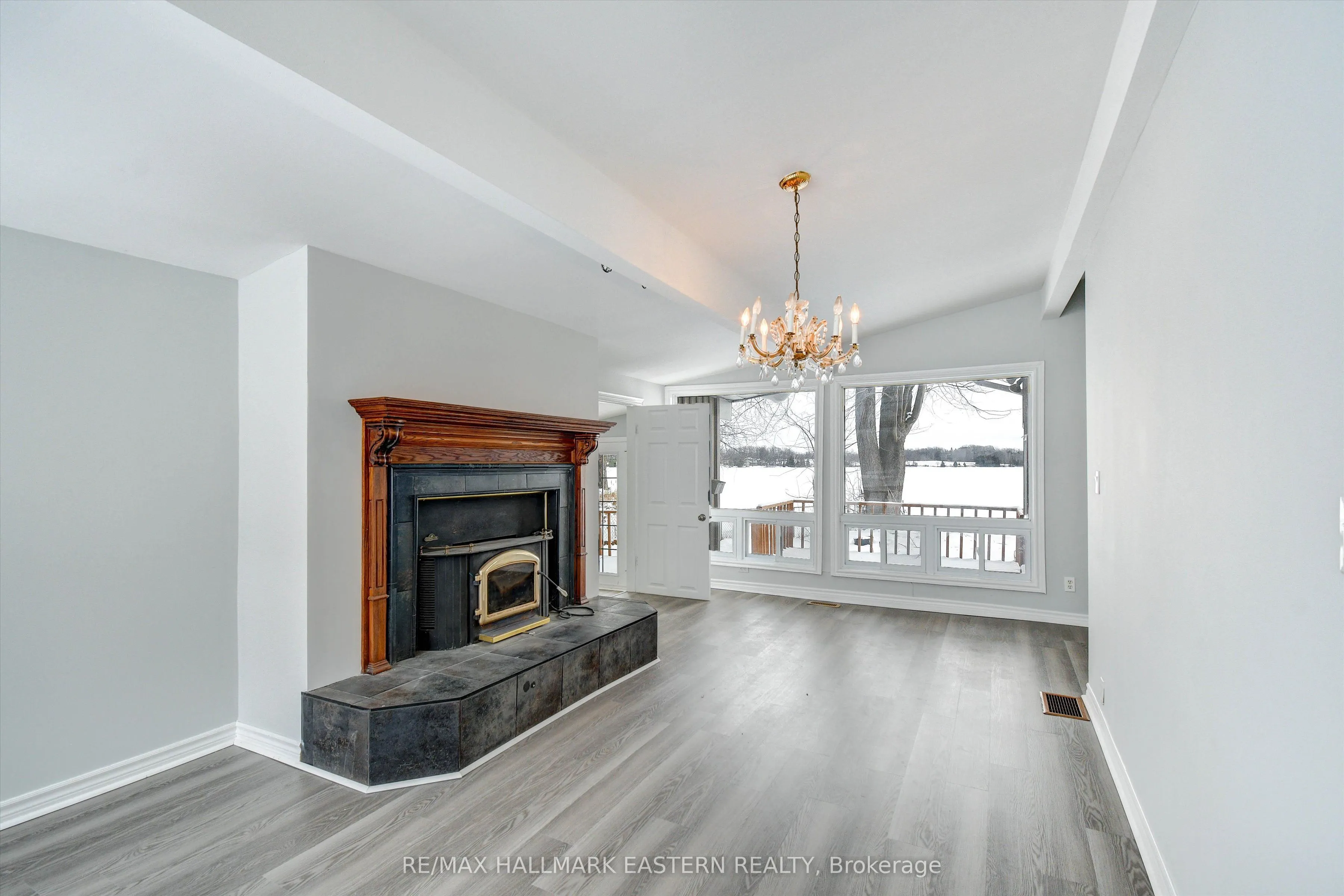 30 Edgewater Drive