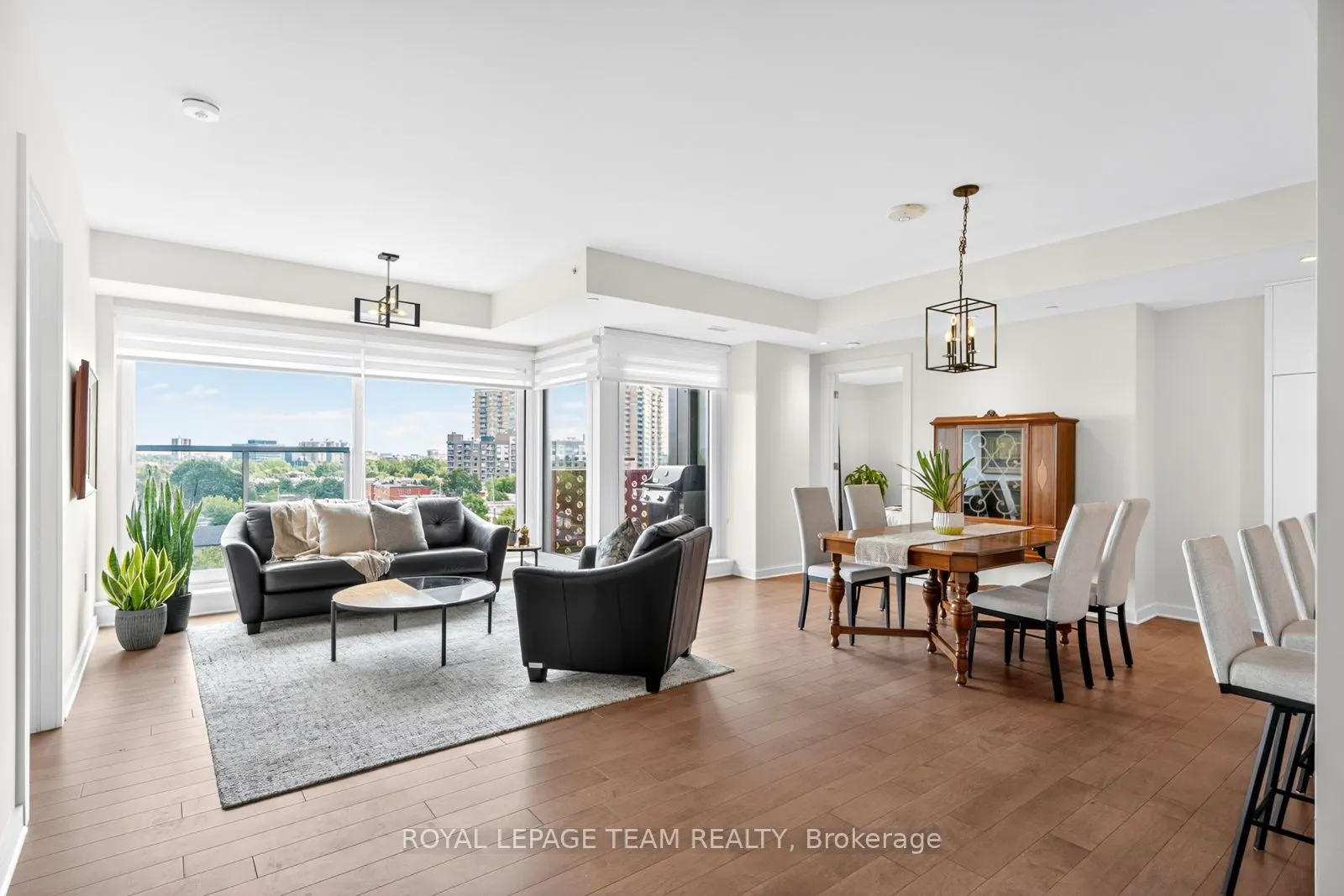 135 Barrette Street, #608