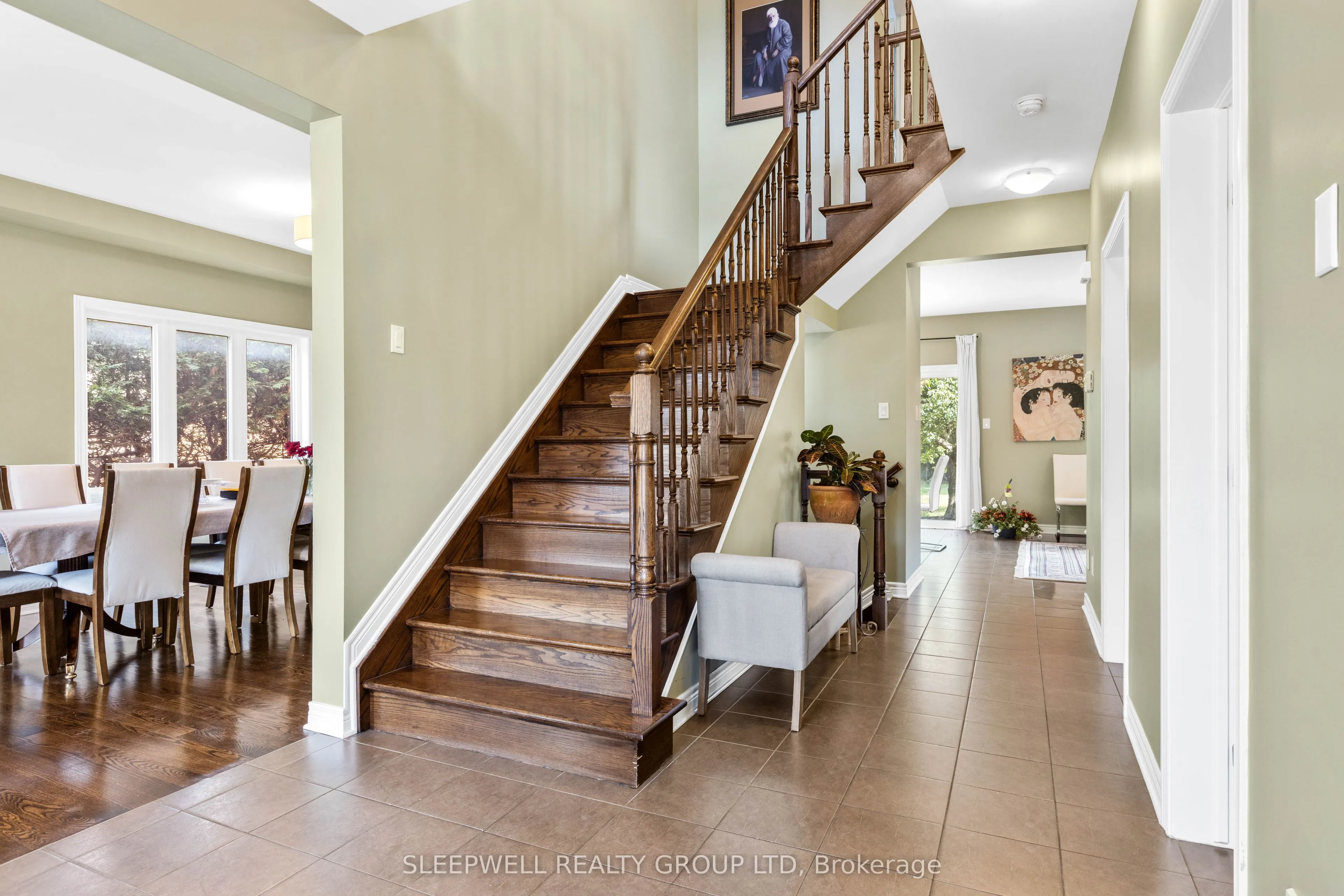 974 Falaise Road