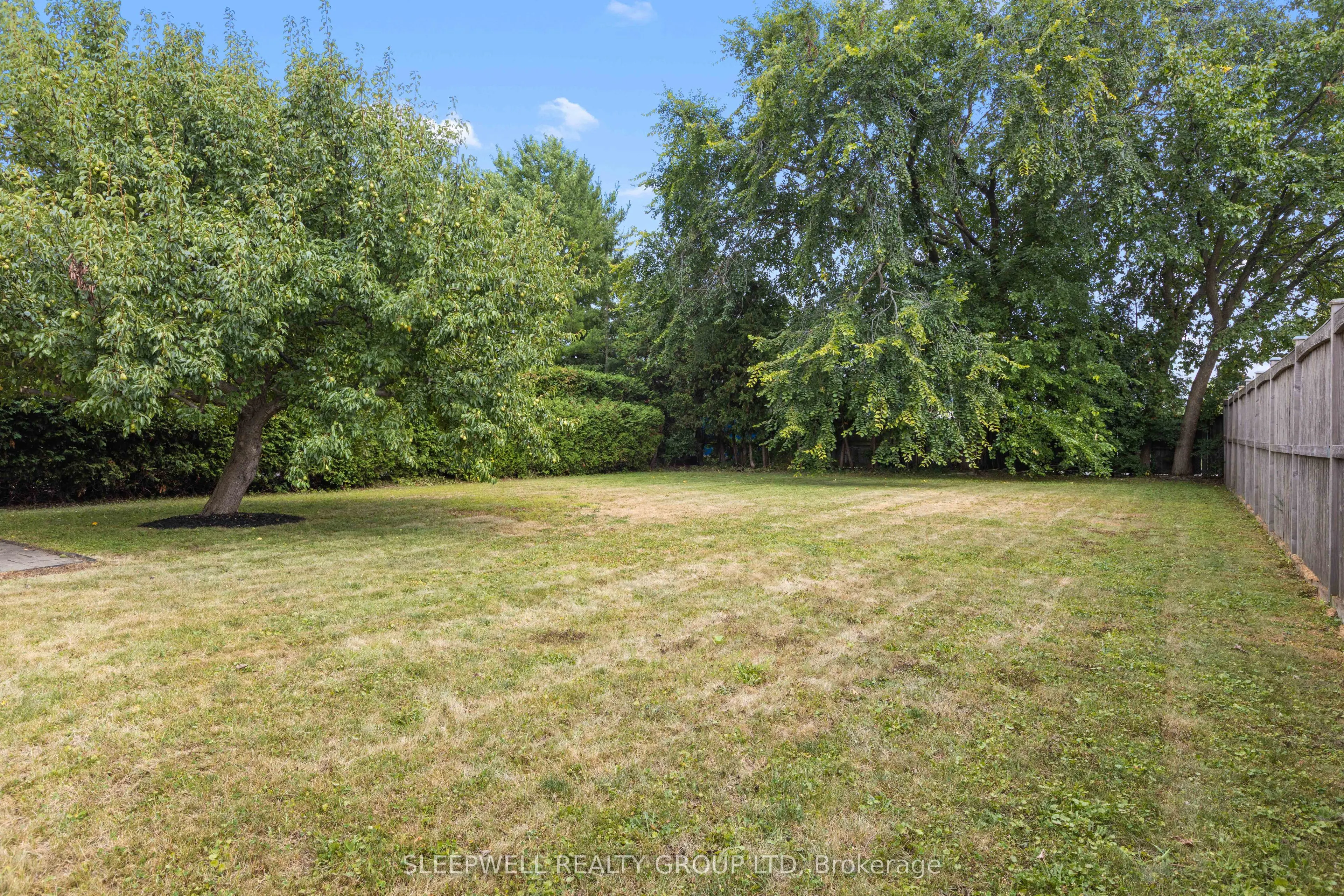 974 Falaise Road