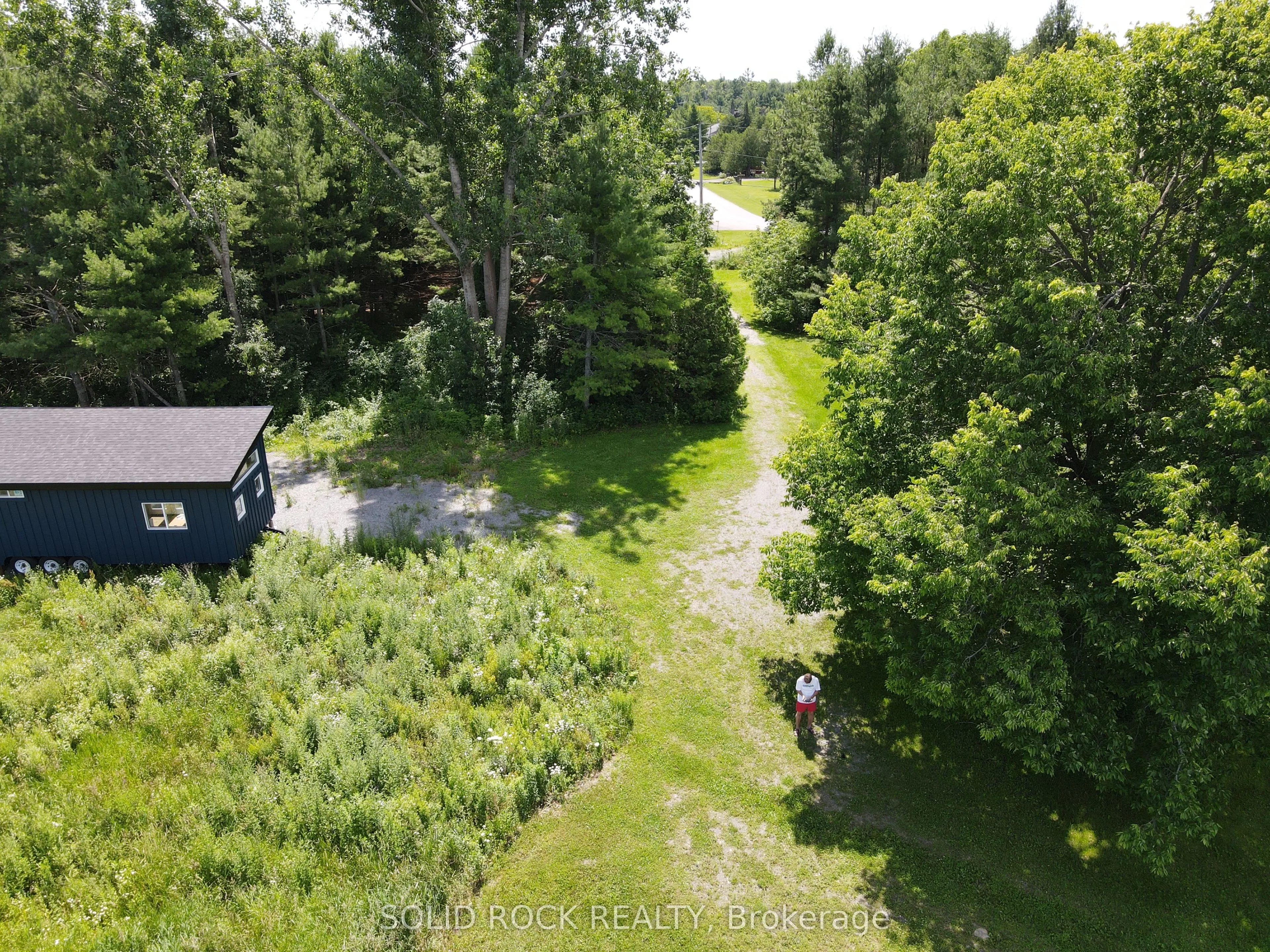 202 Highfield Crescent