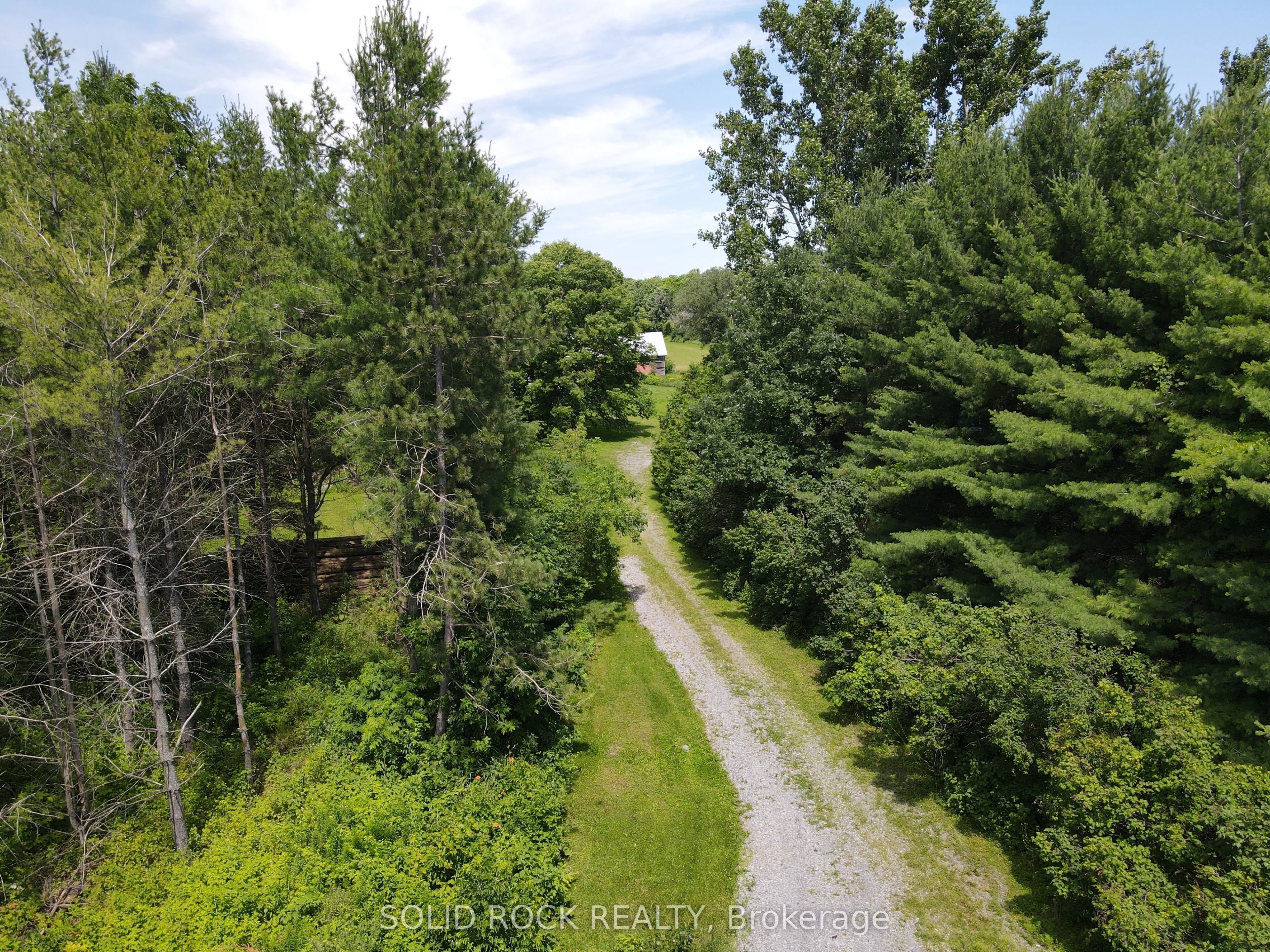 202 Highfield Crescent