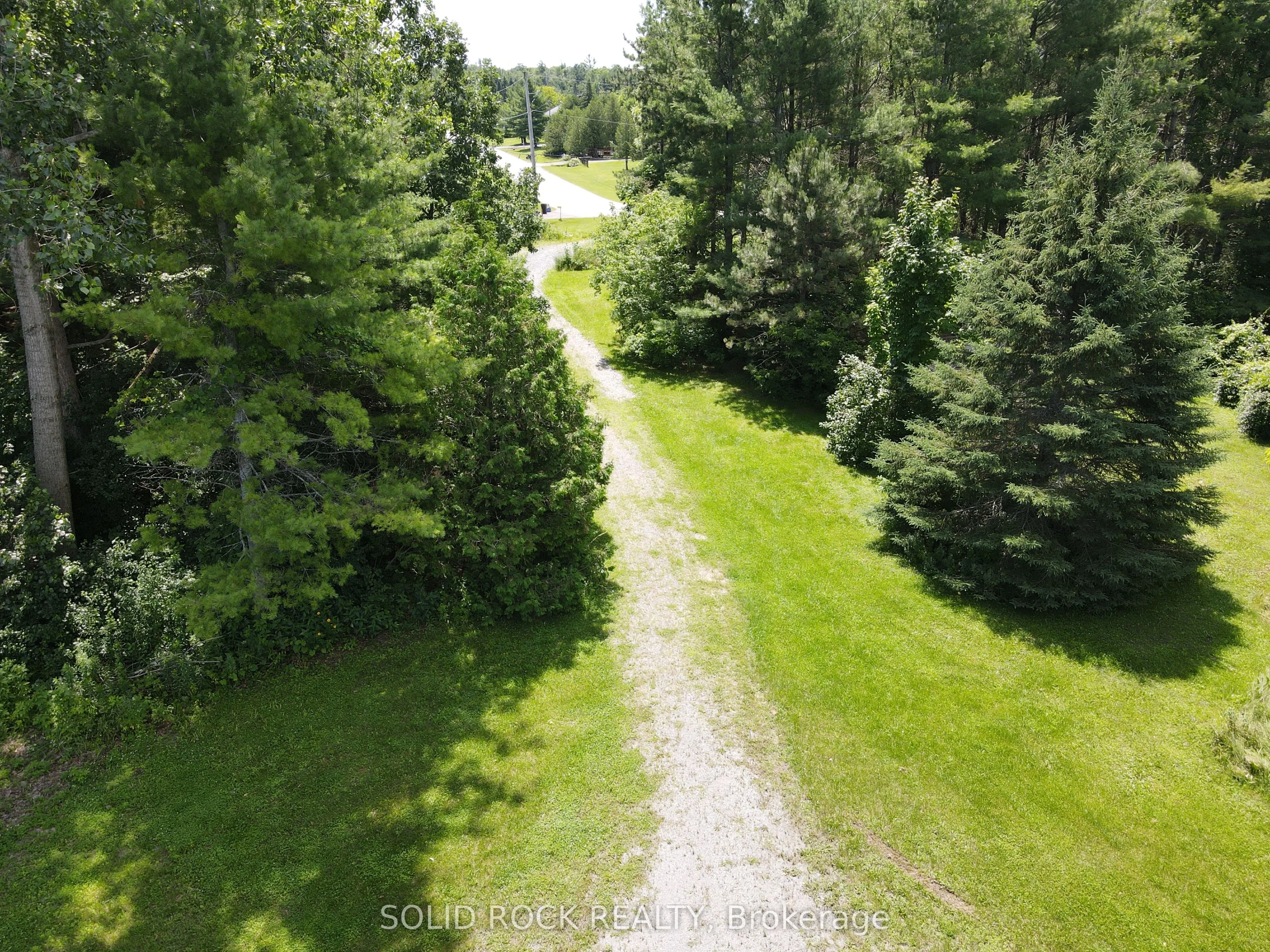 202 Highfield Crescent