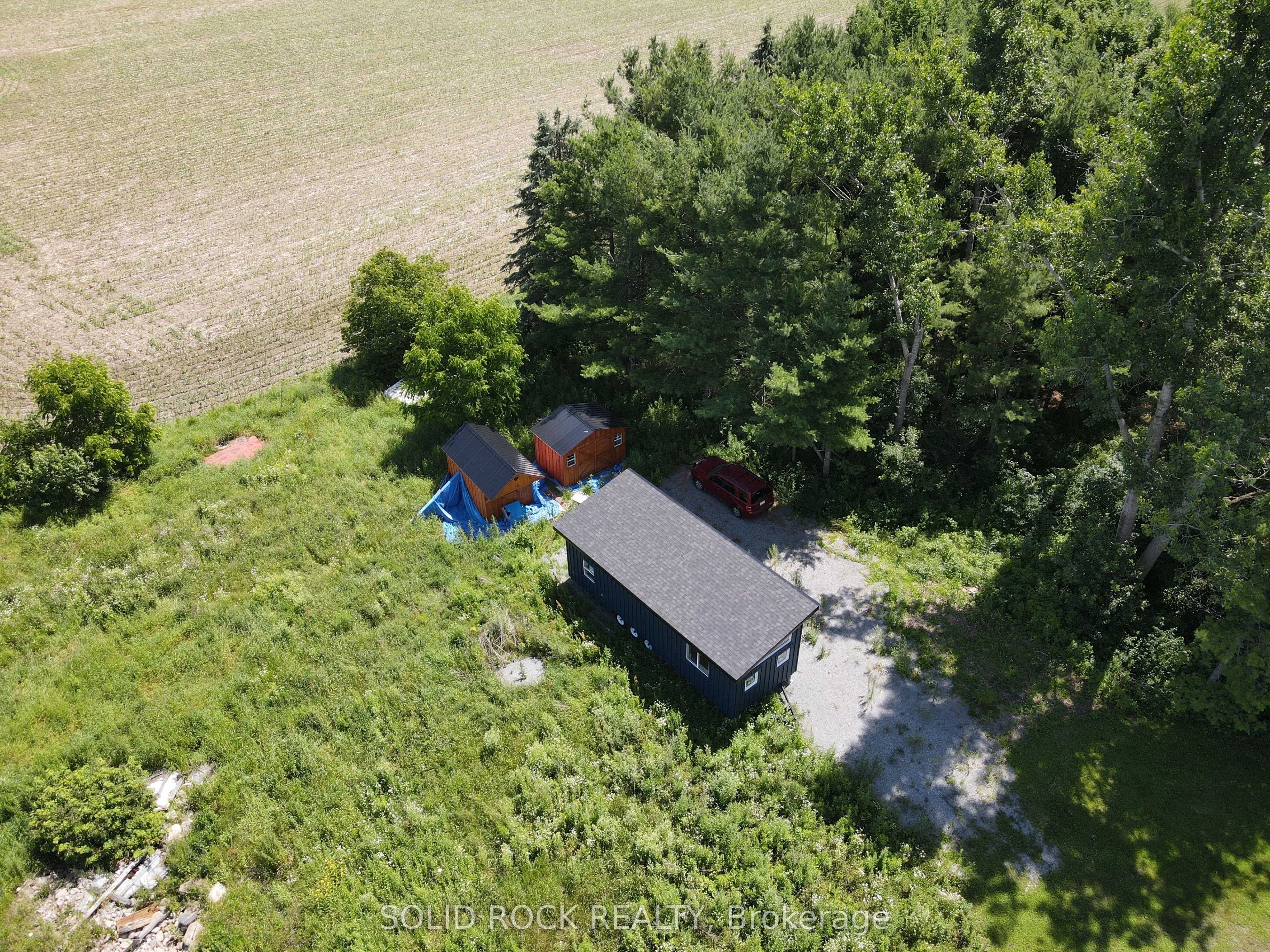 202 Highfield Crescent