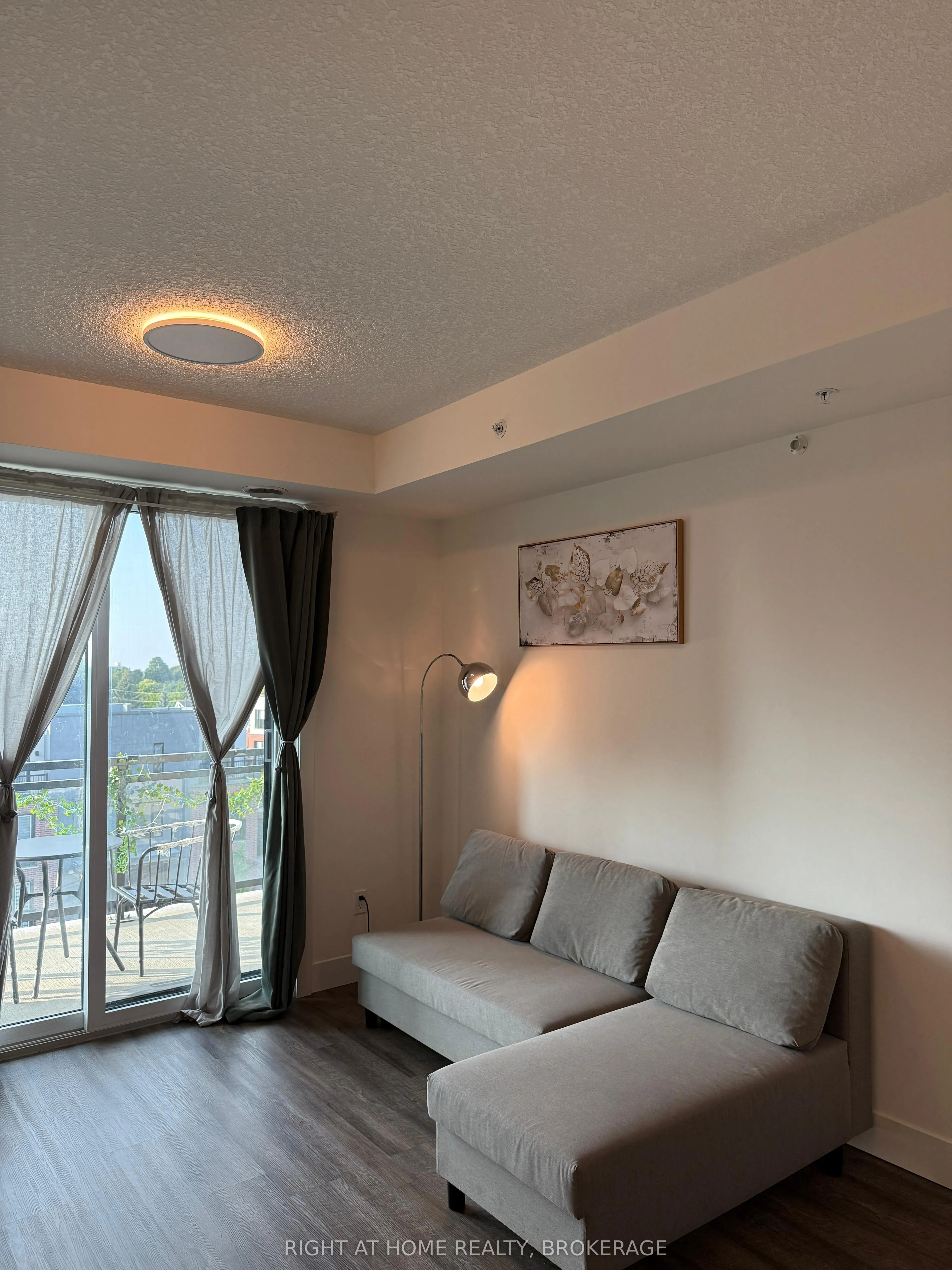 107 Roger Street S, #505