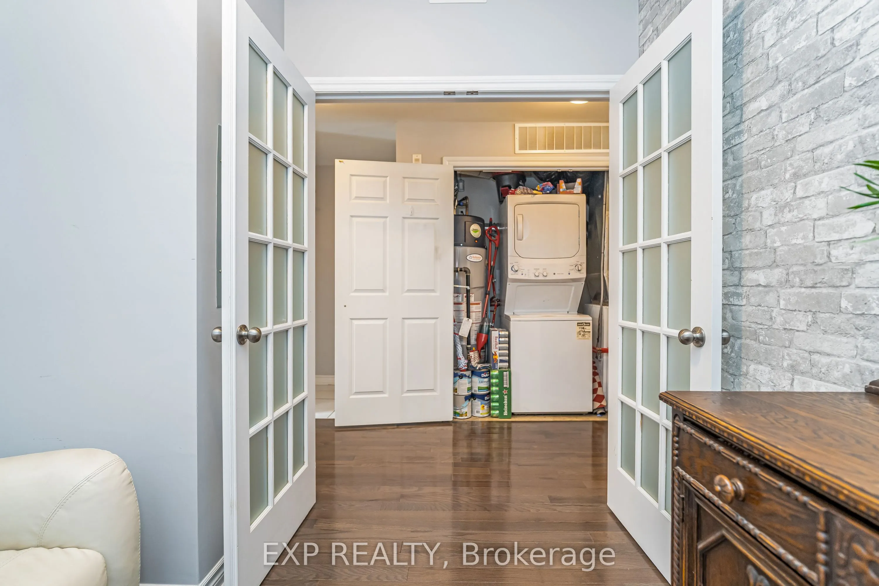 330 Everest Private, #G