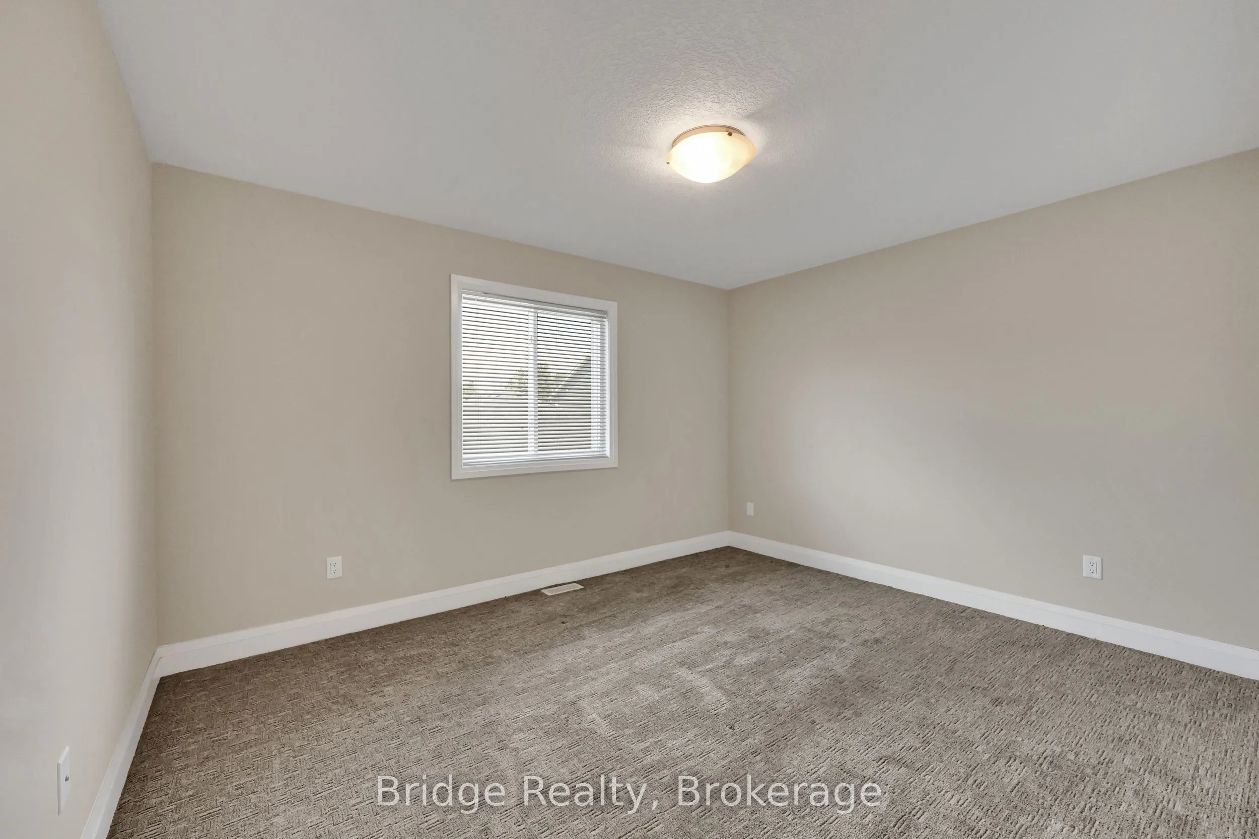 66 Cash Crescent