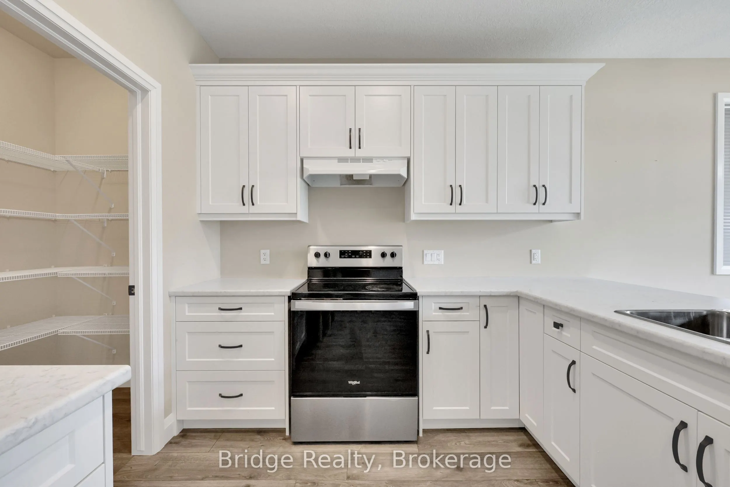 66 Cash Crescent