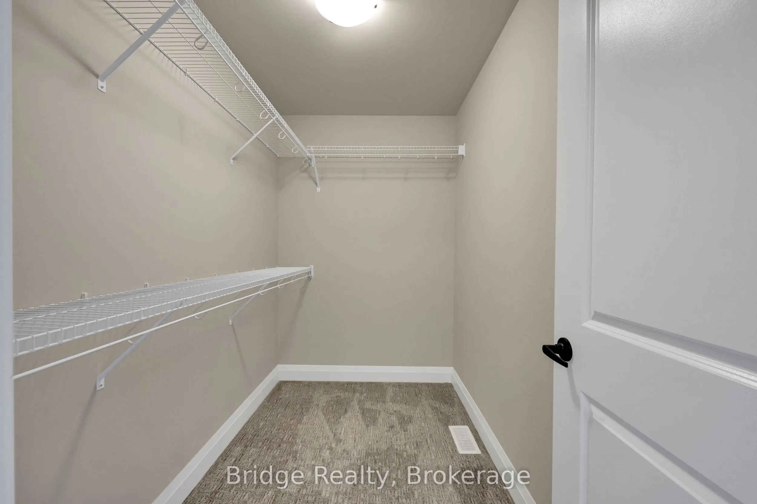 66 Cash Crescent
