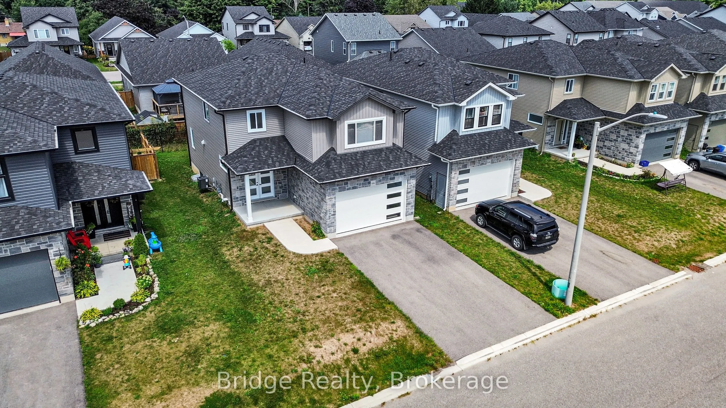 66 Cash Crescent