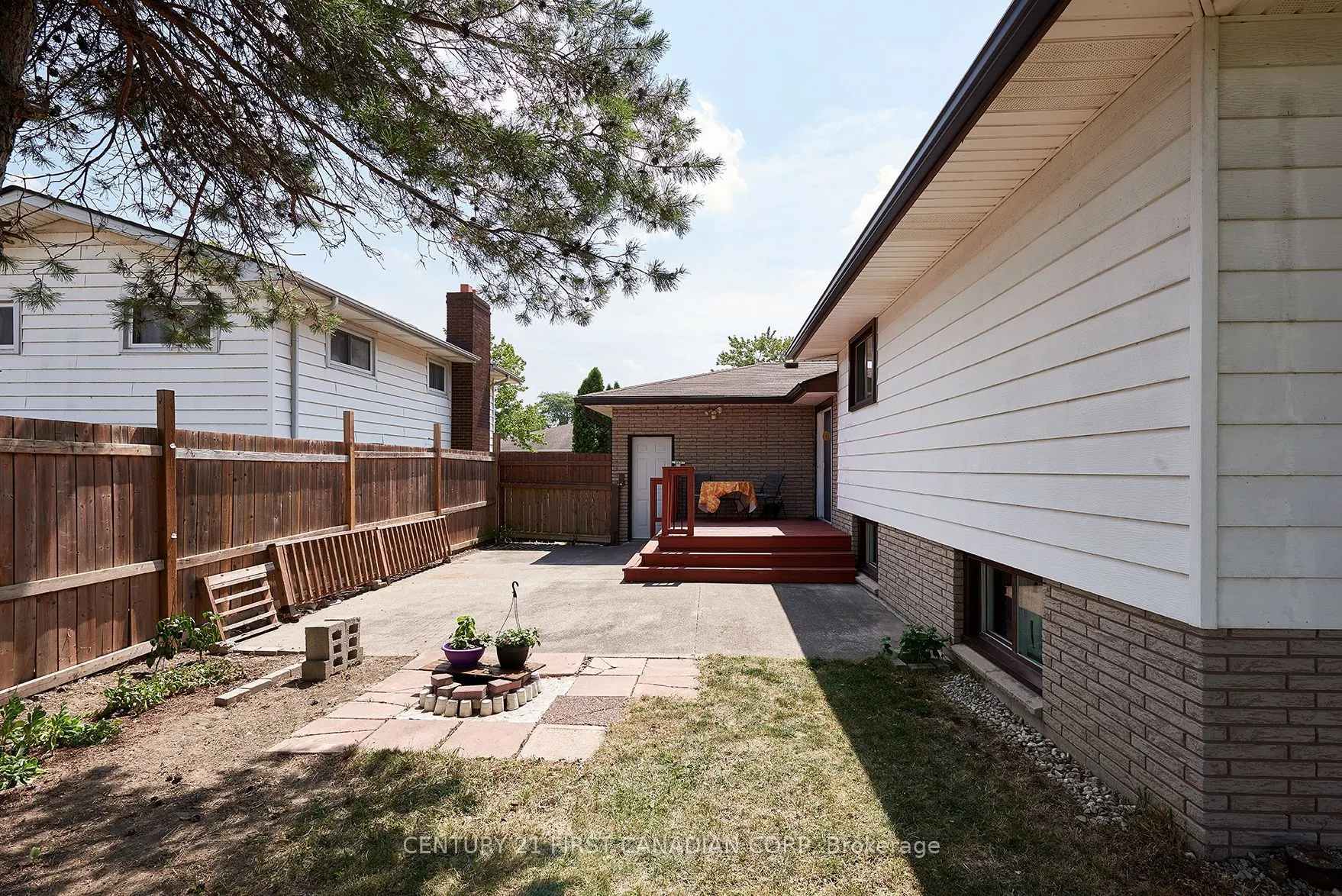 10776 Atwater Crescent