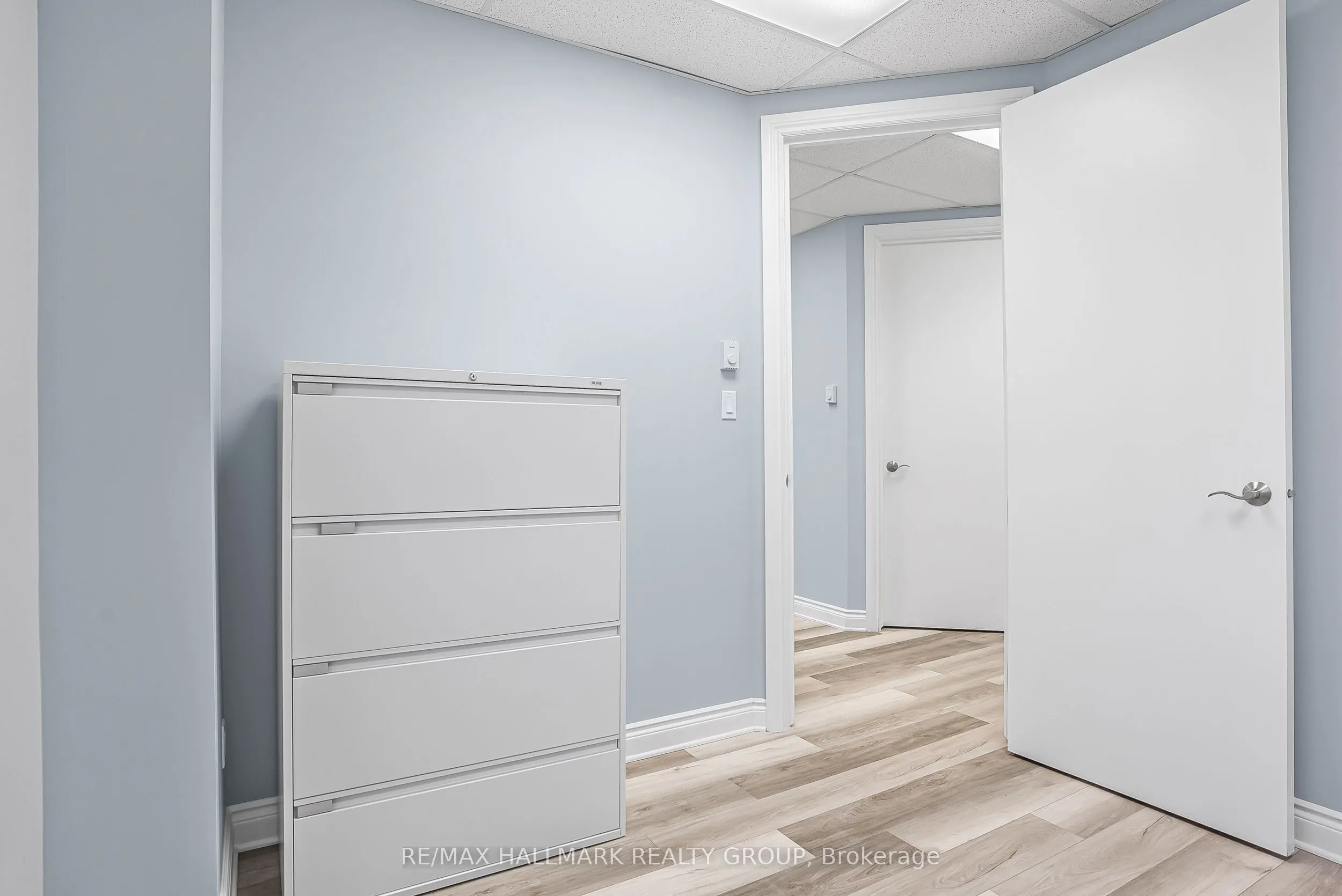 160 Terence Matthews Crescent, #F2