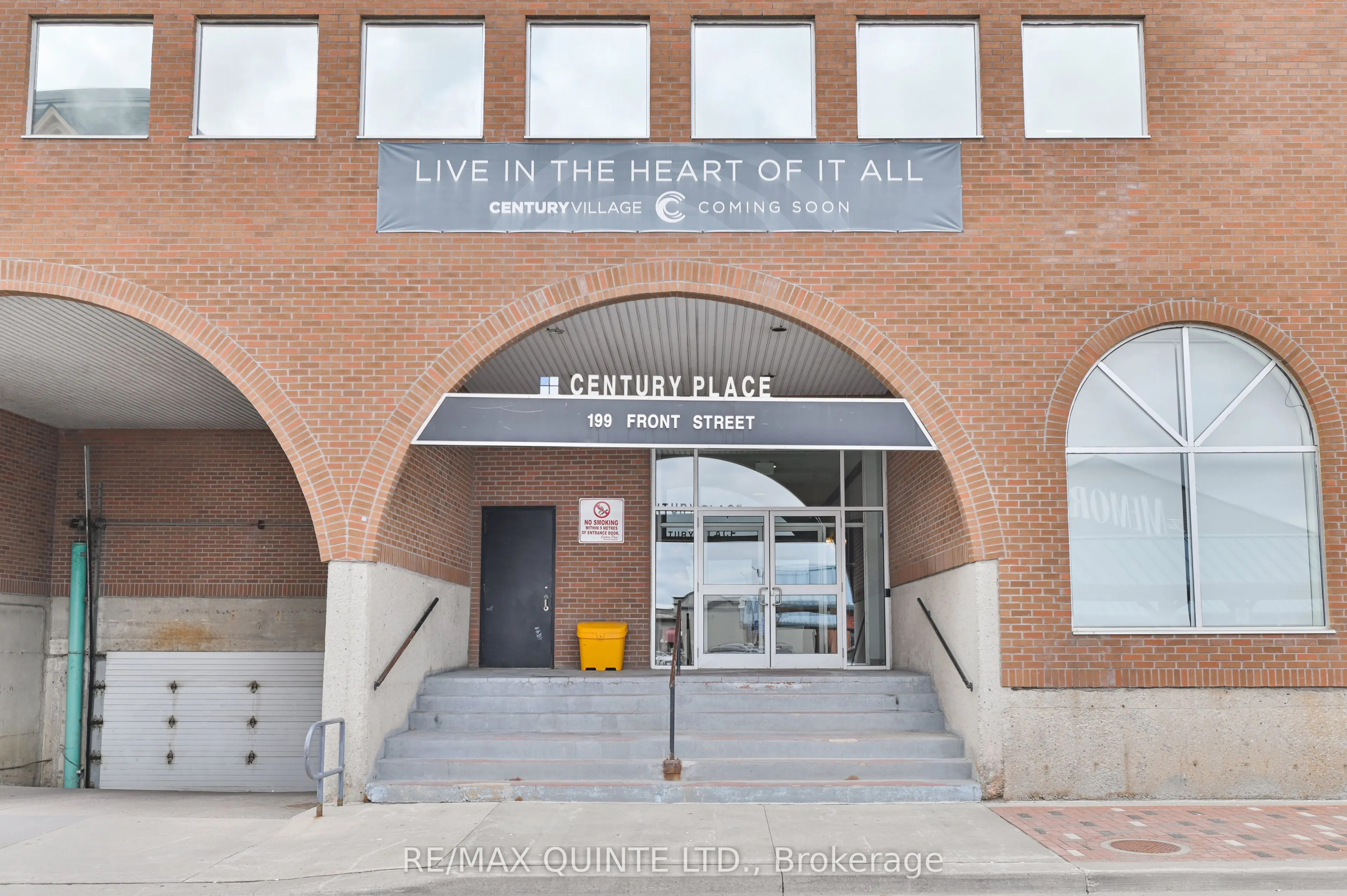 199 Front Street, #410