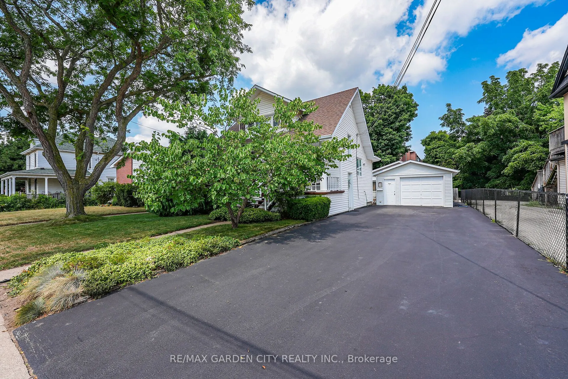 110 Livingston Avenue