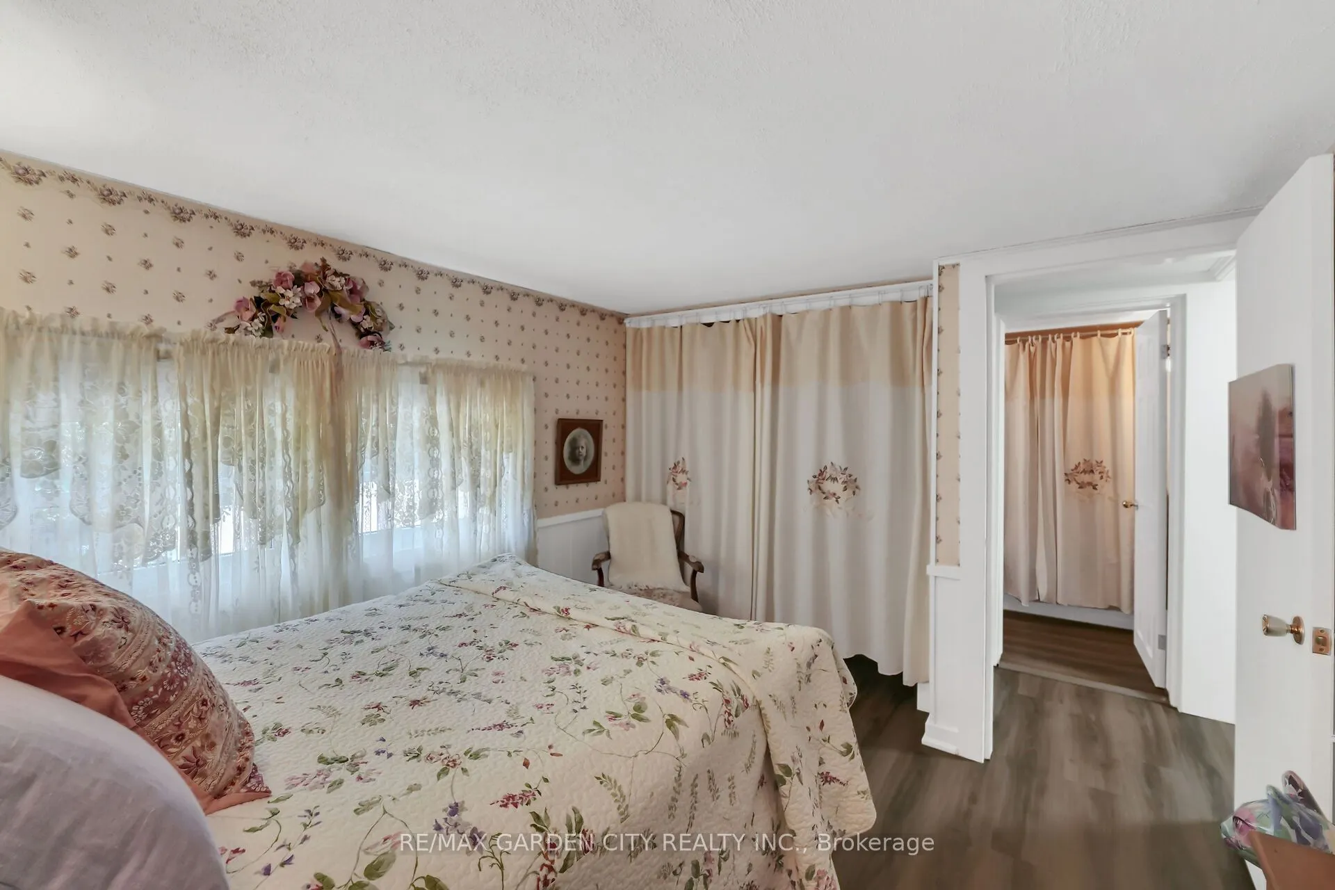 110 Livingston Avenue