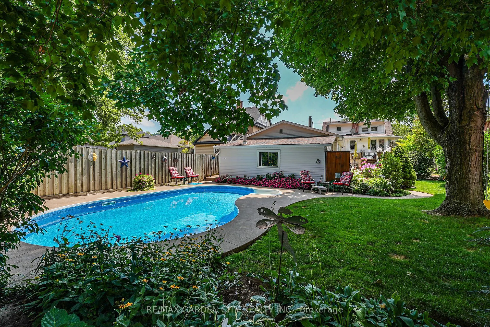 110 Livingston Avenue