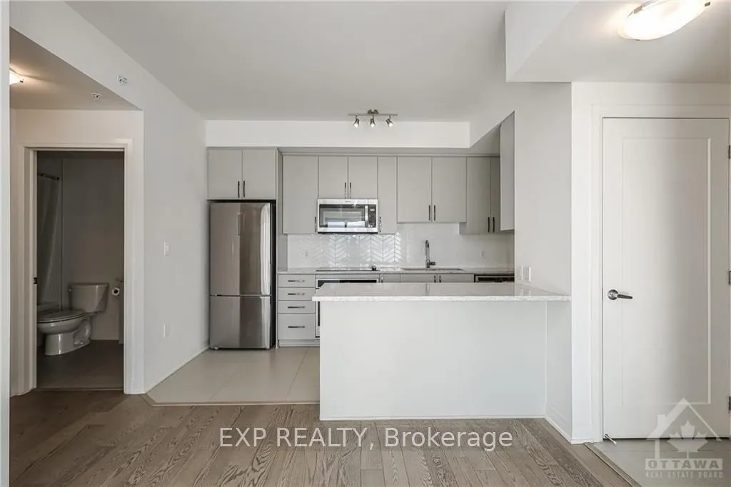 805 Carling Avenue, #1206