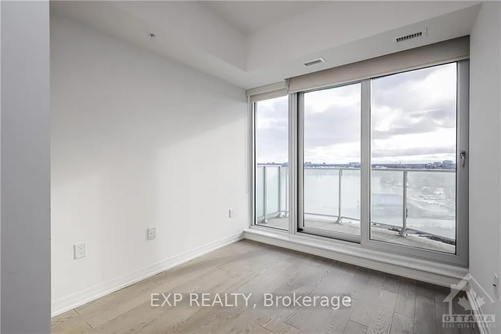 805 Carling Avenue, #1206