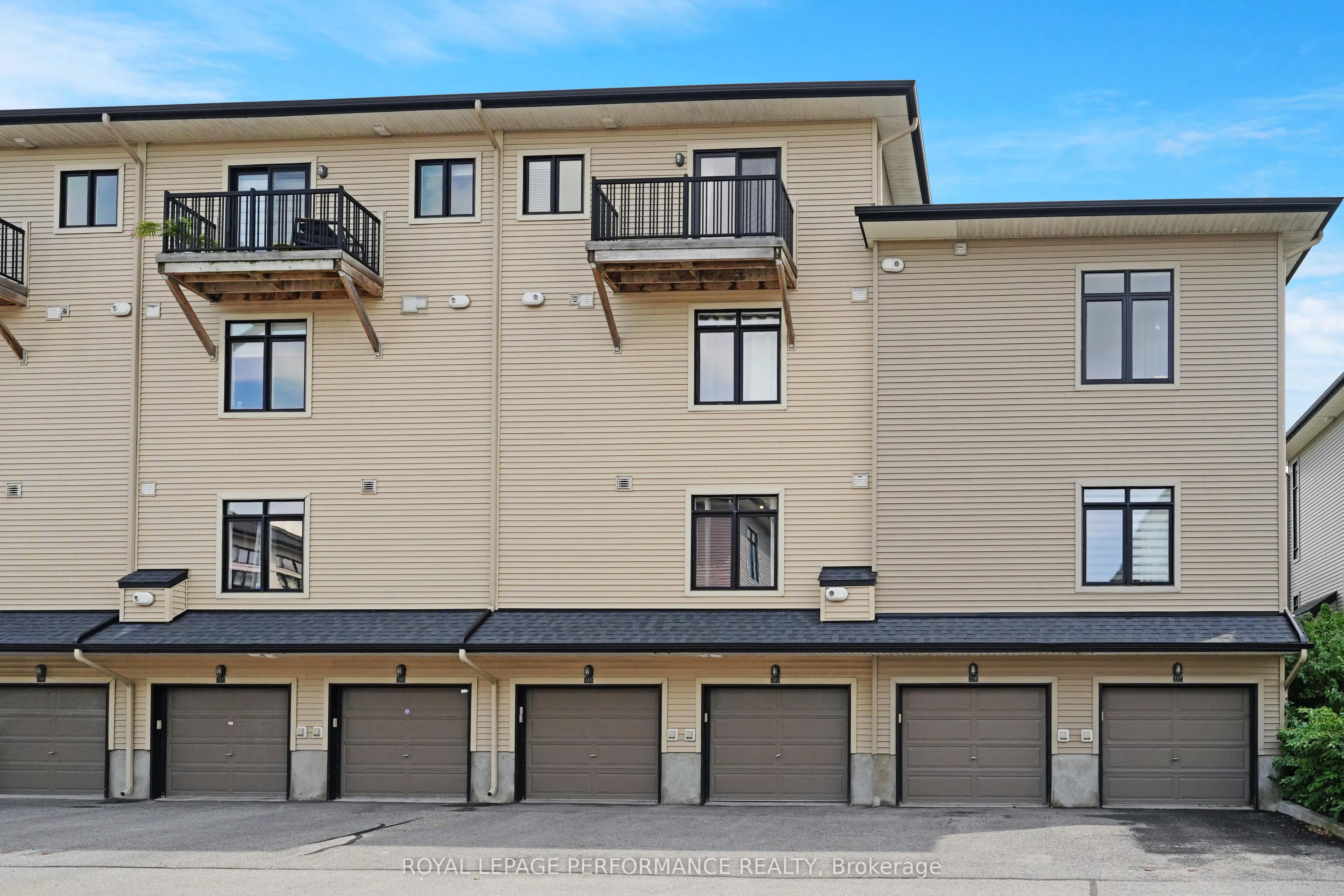 121 Poplin Street, #53