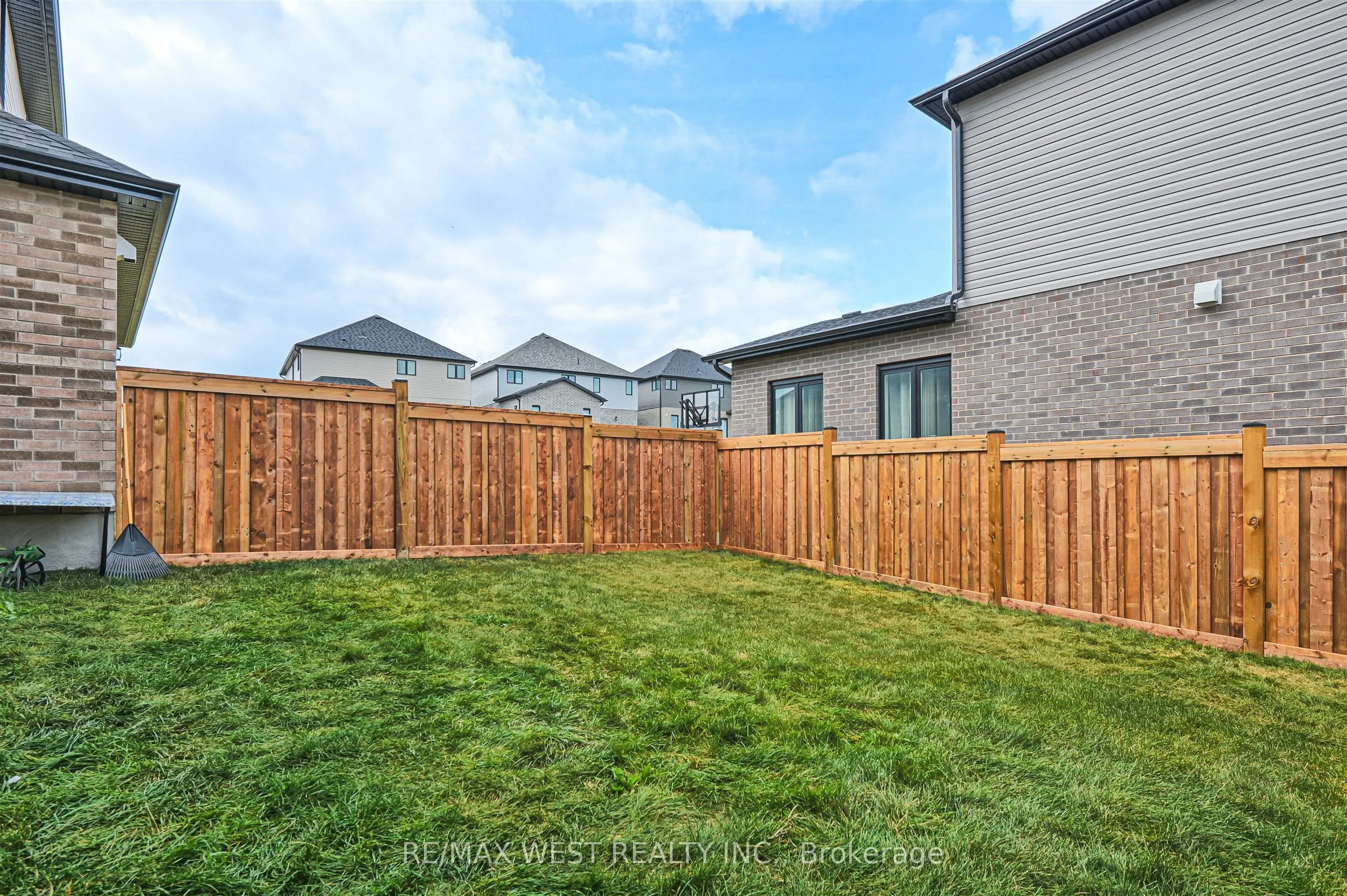 80 Mill Race Crescent