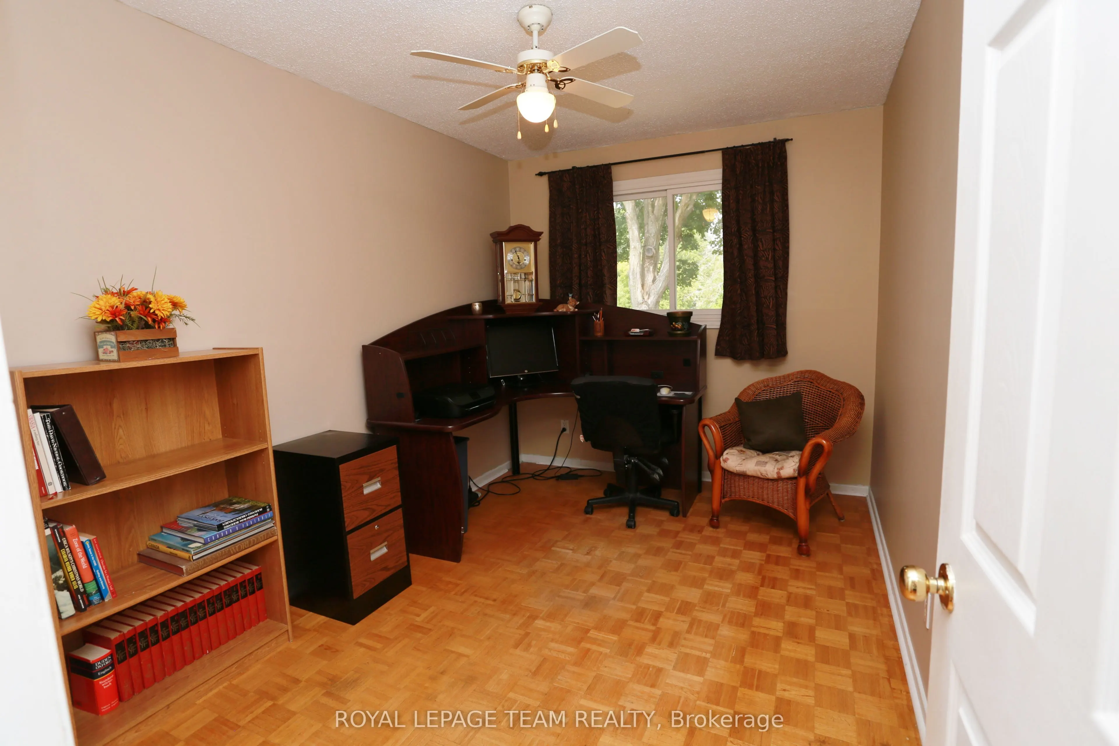 82 Maitland Street S
