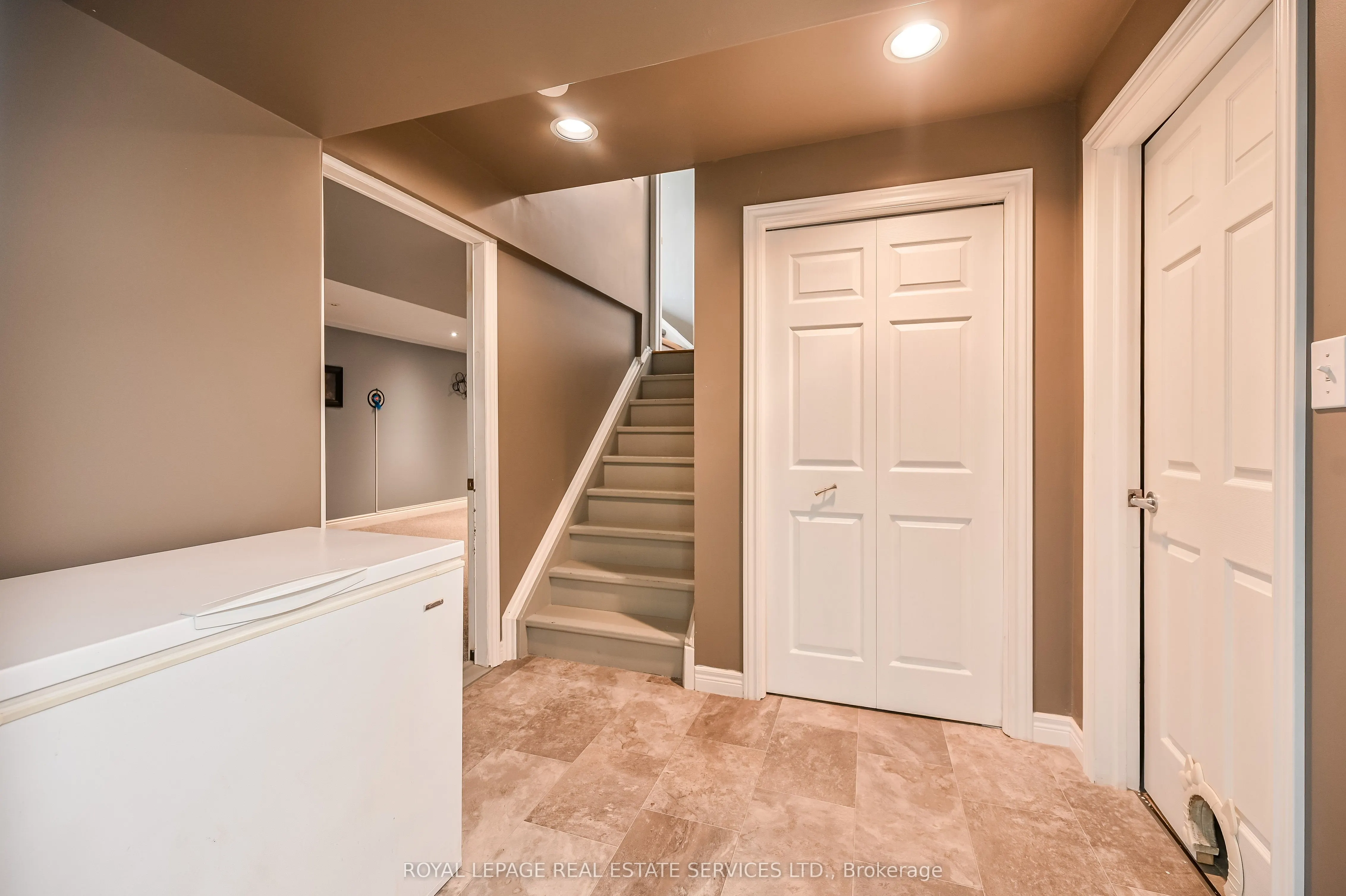 118 Blackburn Drive
