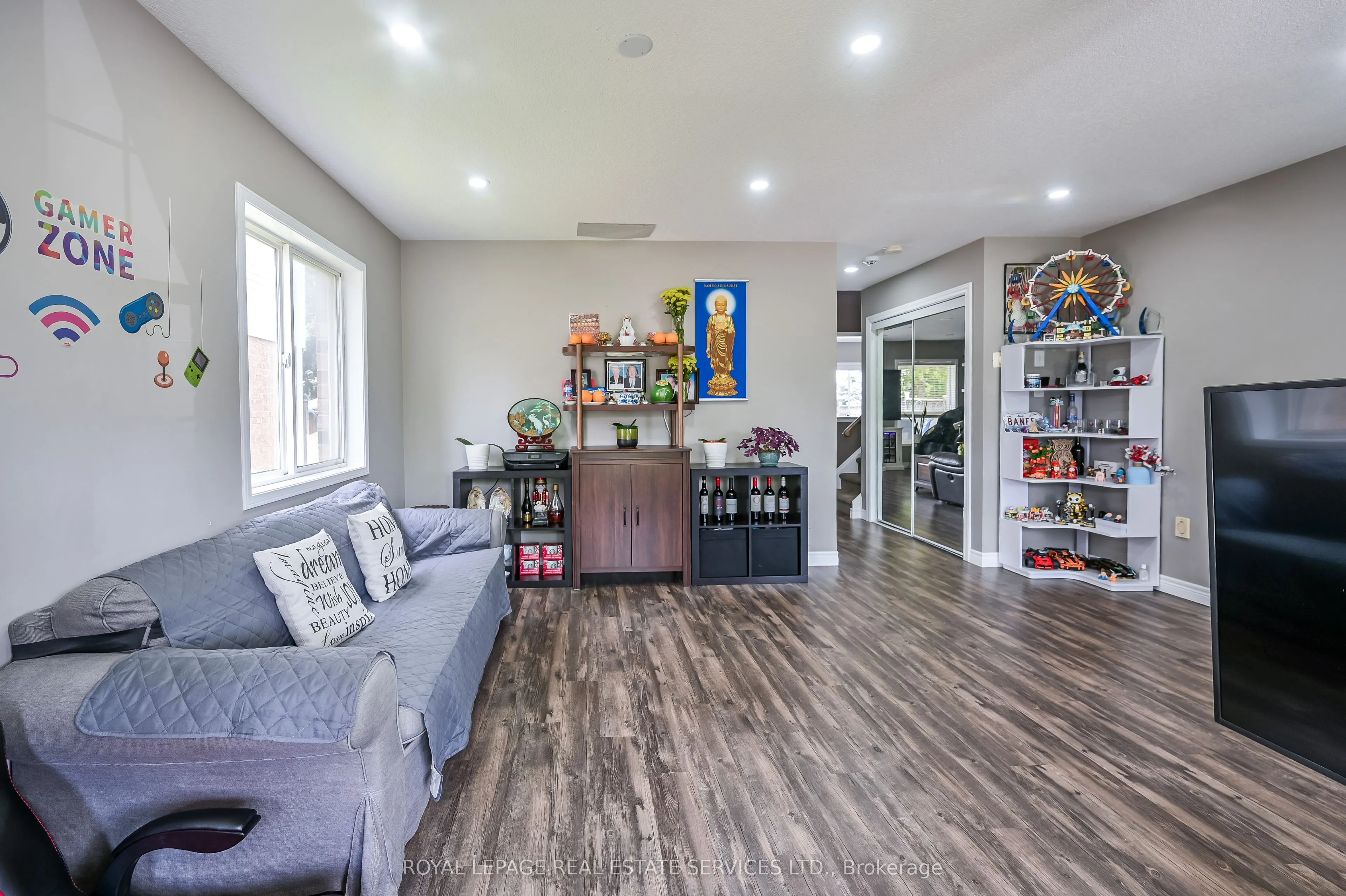 118 Blackburn Drive