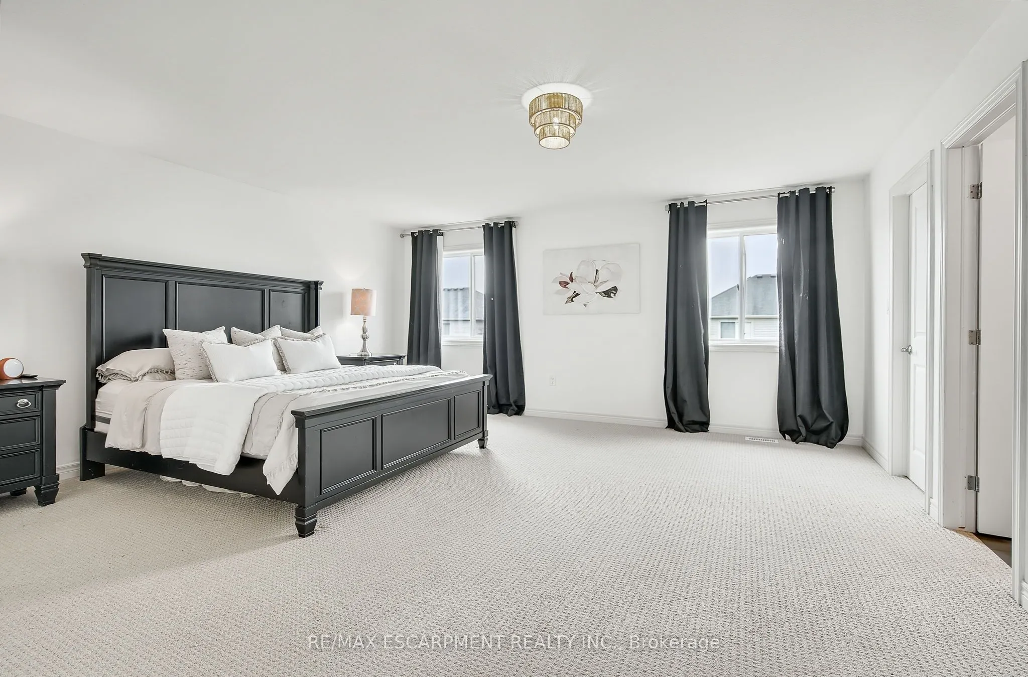 4884 Allan Court
