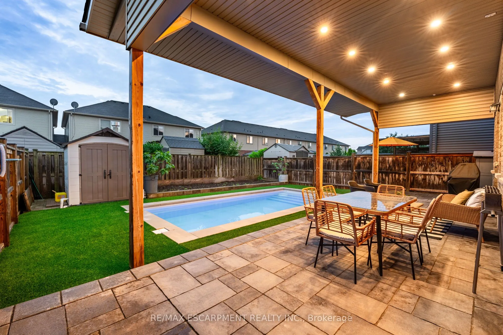 4884 Allan Court