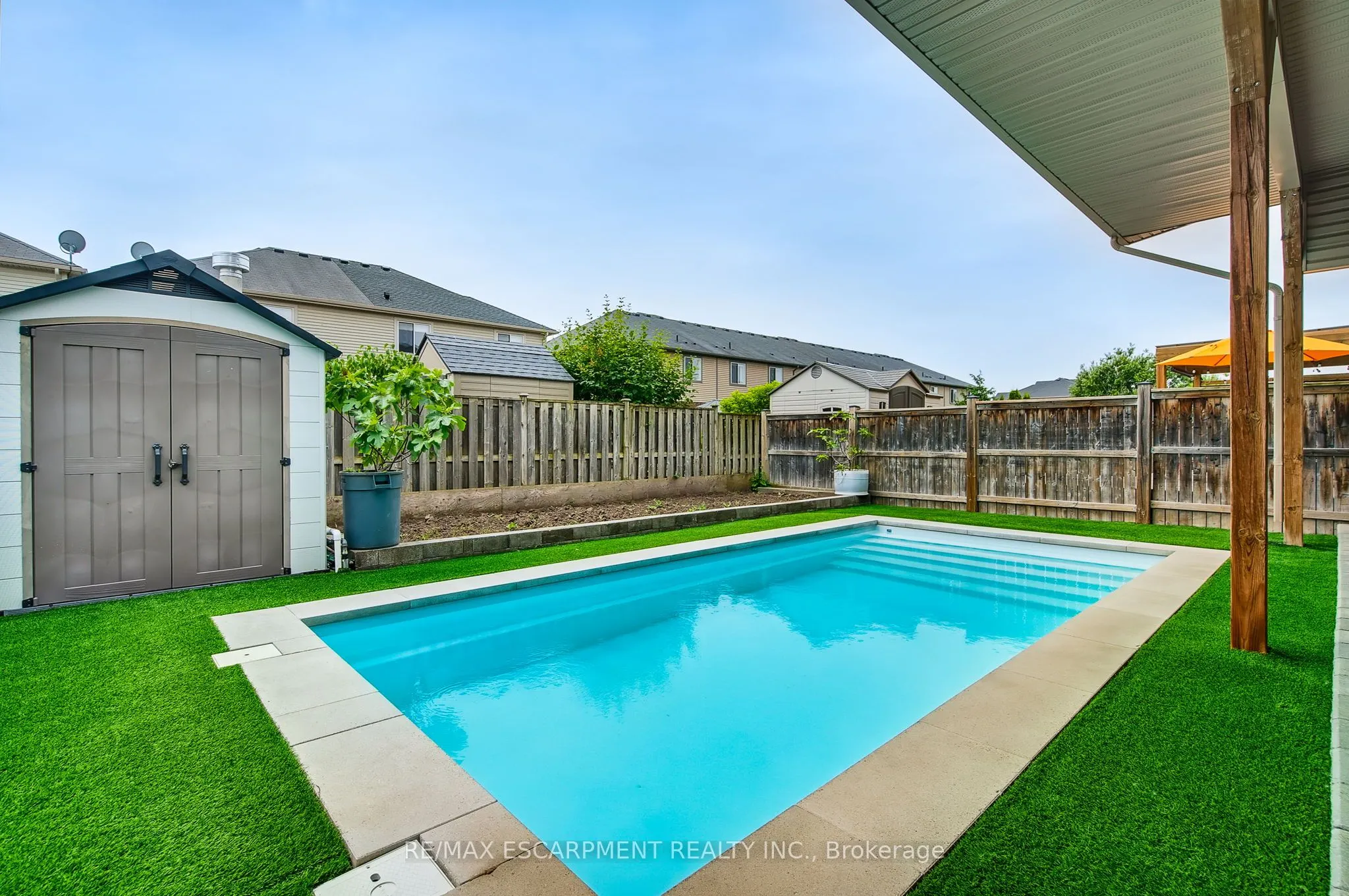 4884 Allan Court