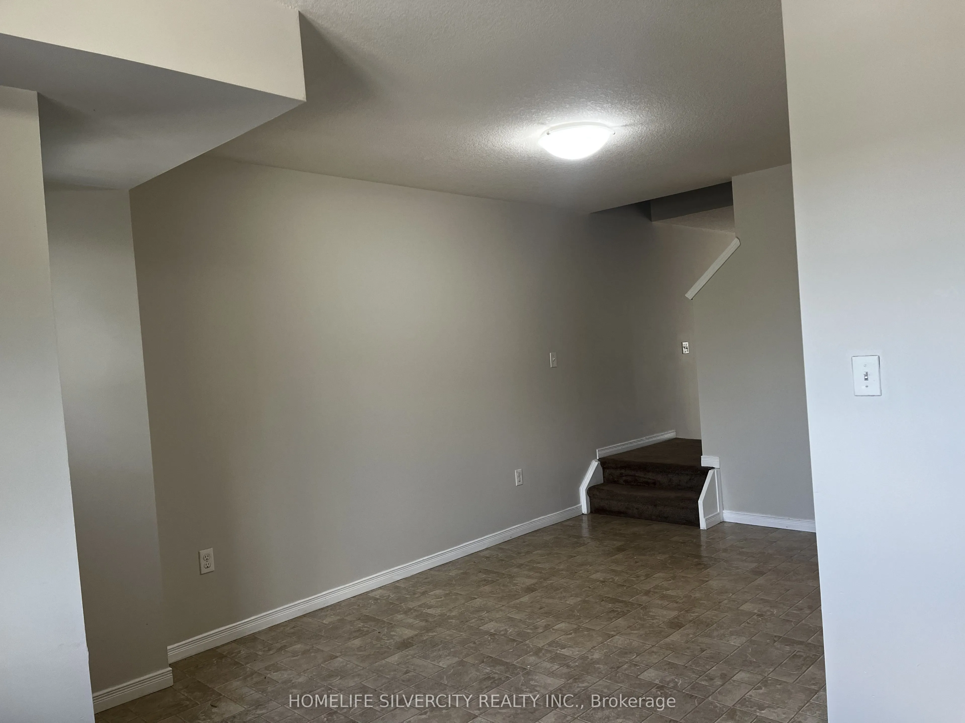 155 Highland Crescent