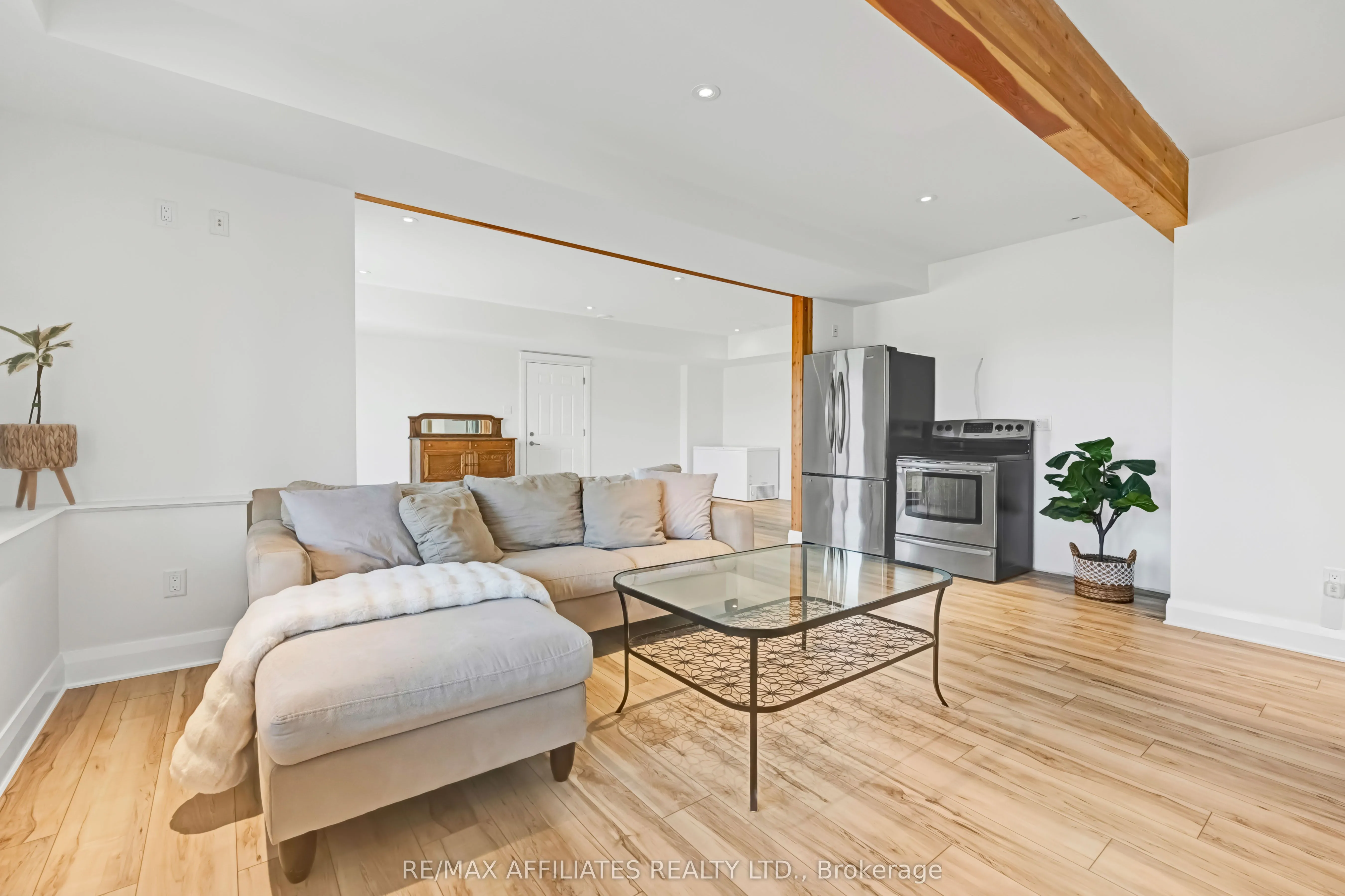 205 Westar Farm Way